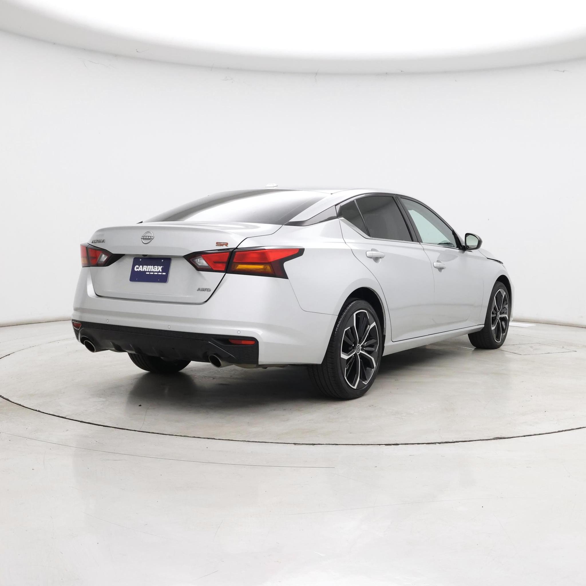Thumbnail: 2023 Nissan Altima - 8