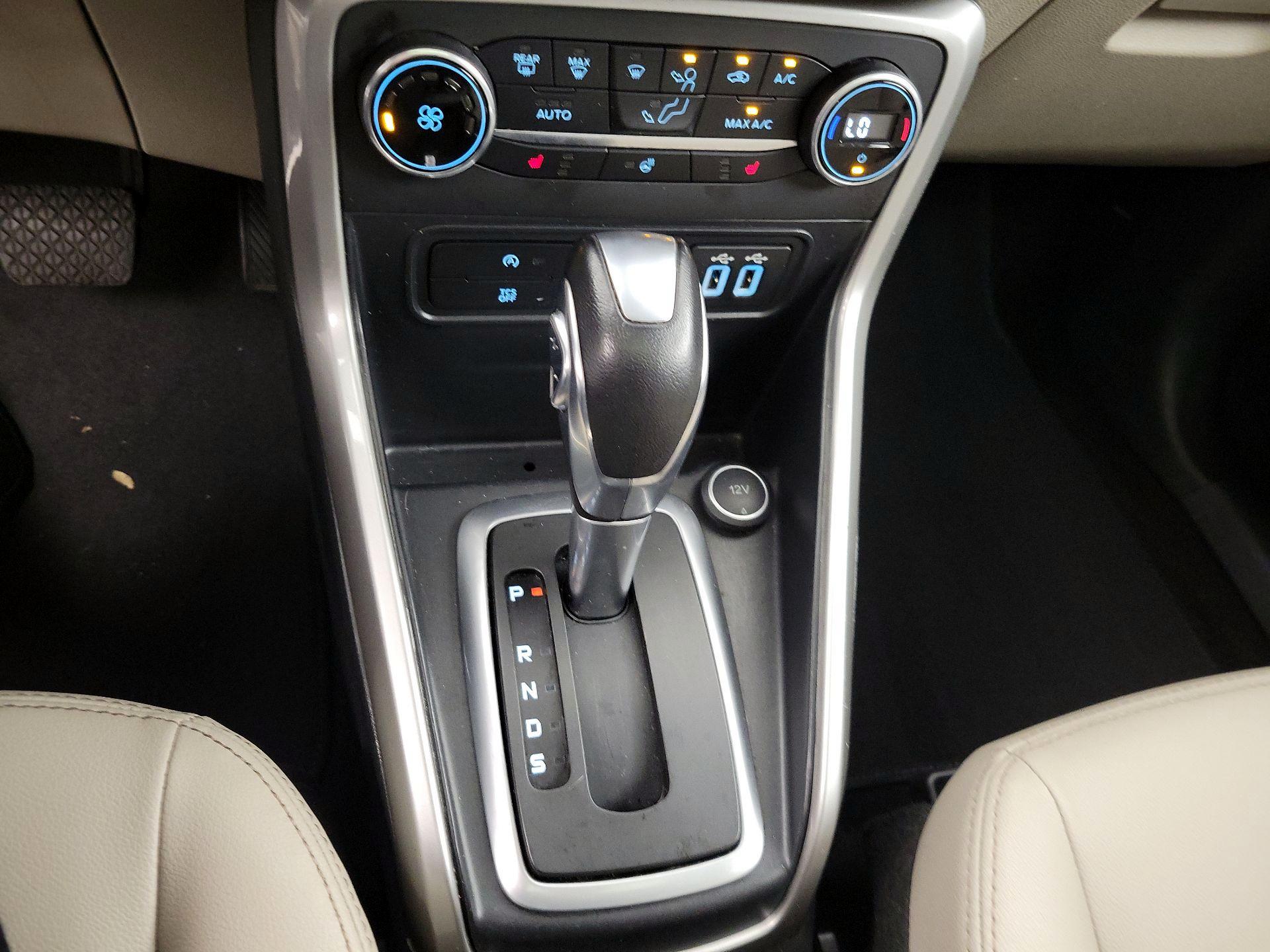Thumbnail: 2021 Ford EcoSport - 17