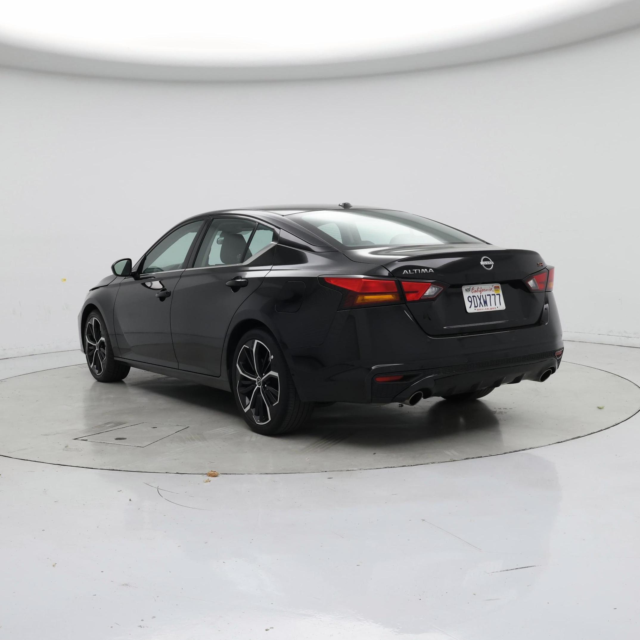 Thumbnail: 2023 Nissan Altima - 2