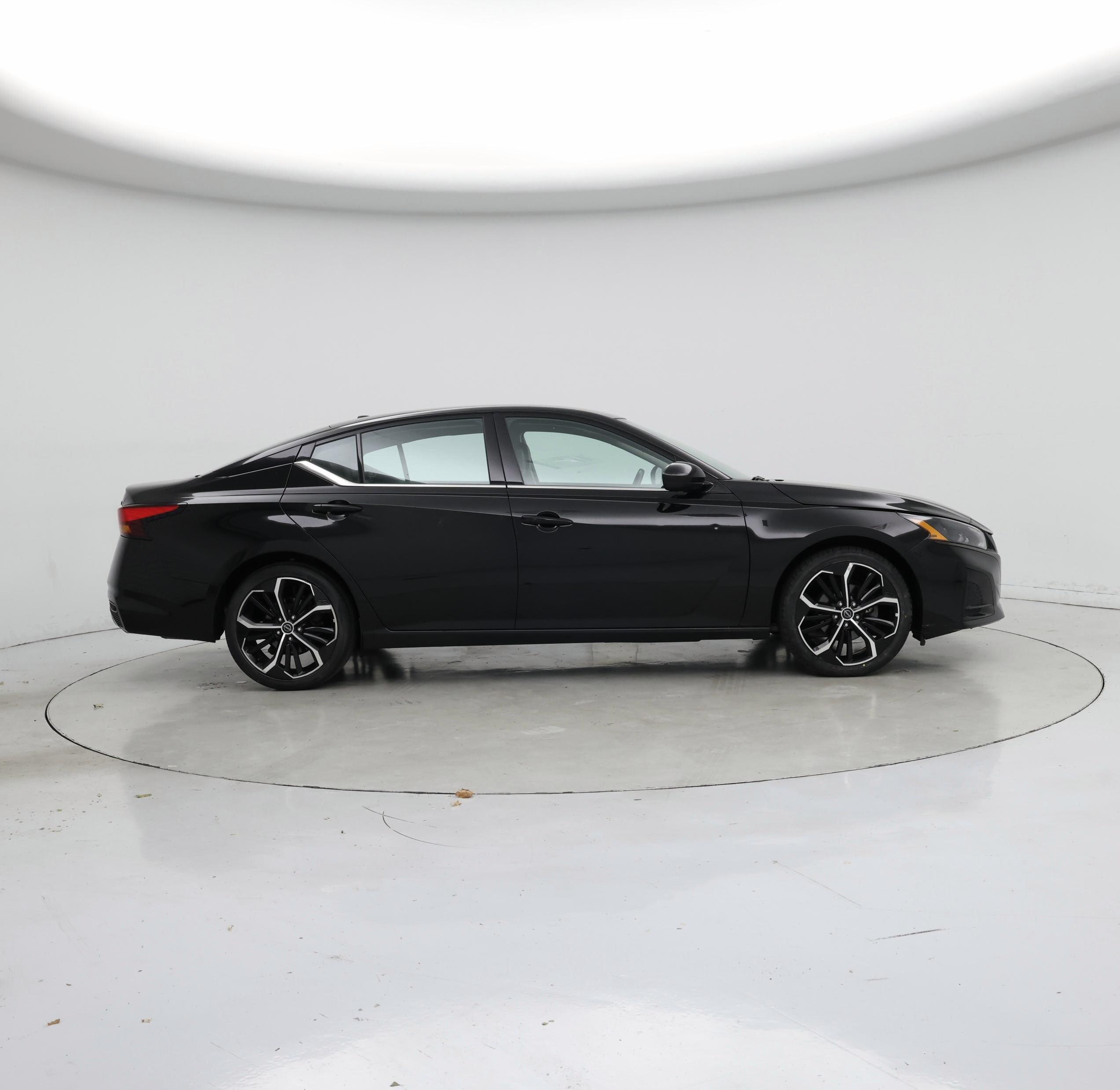 Thumbnail: 2023 Nissan Altima - 7