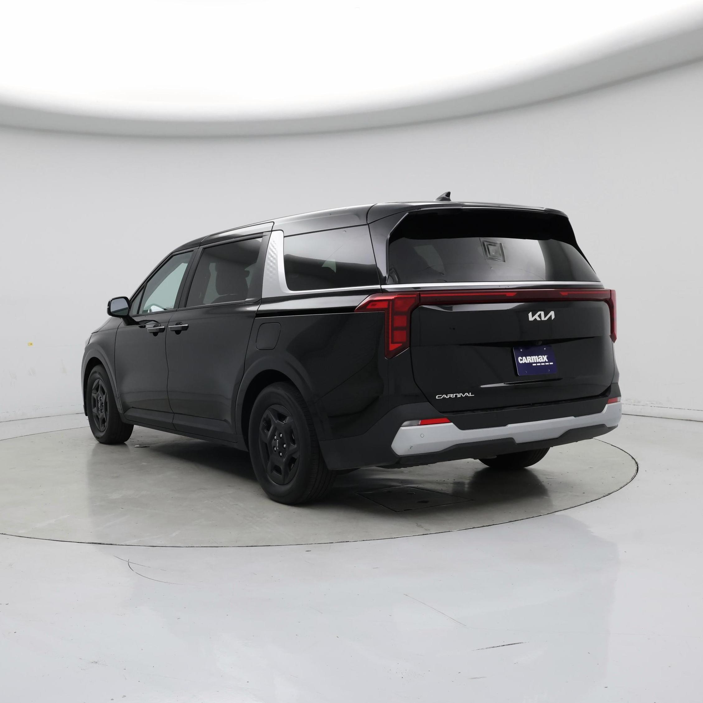 Thumbnail: 2025 Kia Carnival - 2