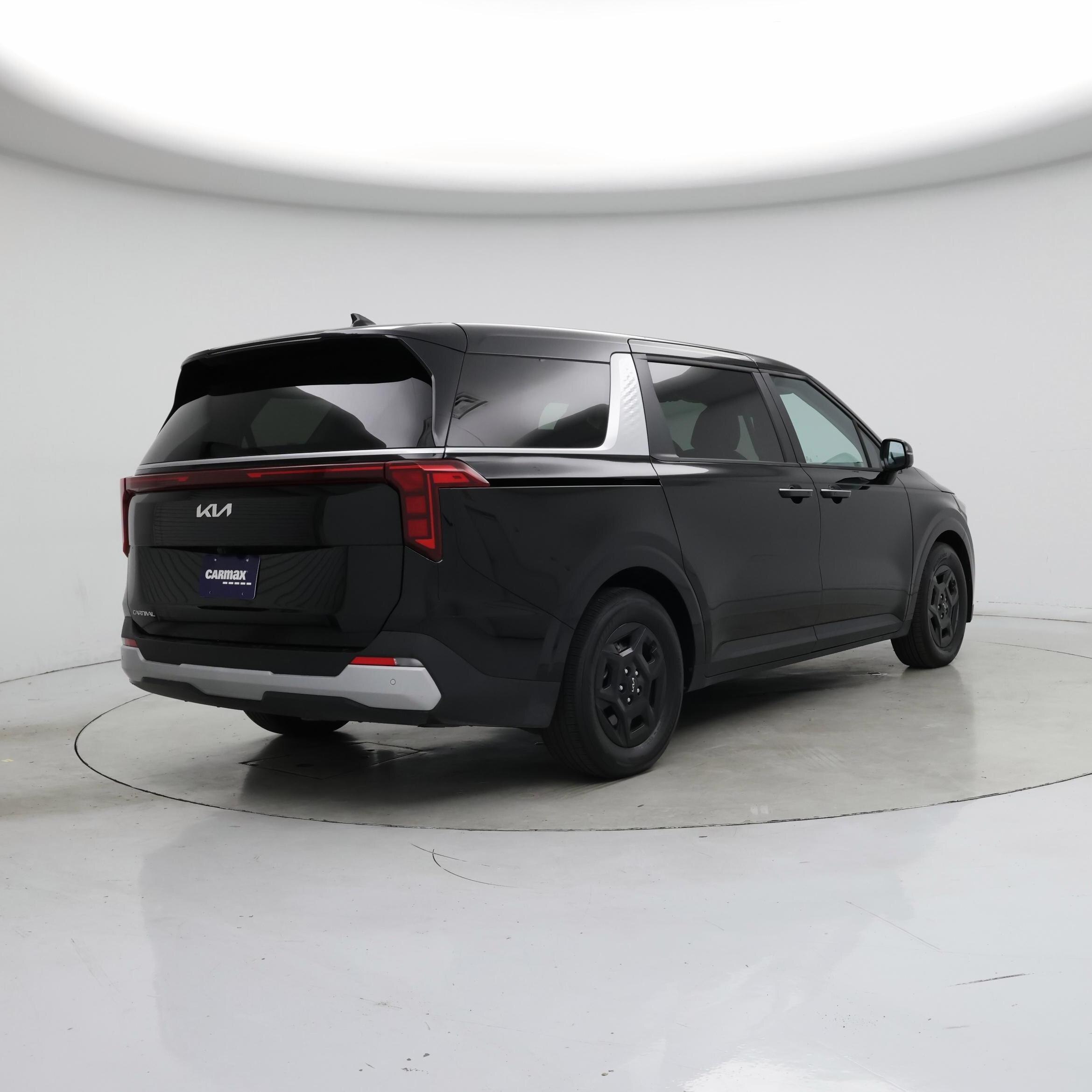 Thumbnail: 2025 Kia Carnival - 8