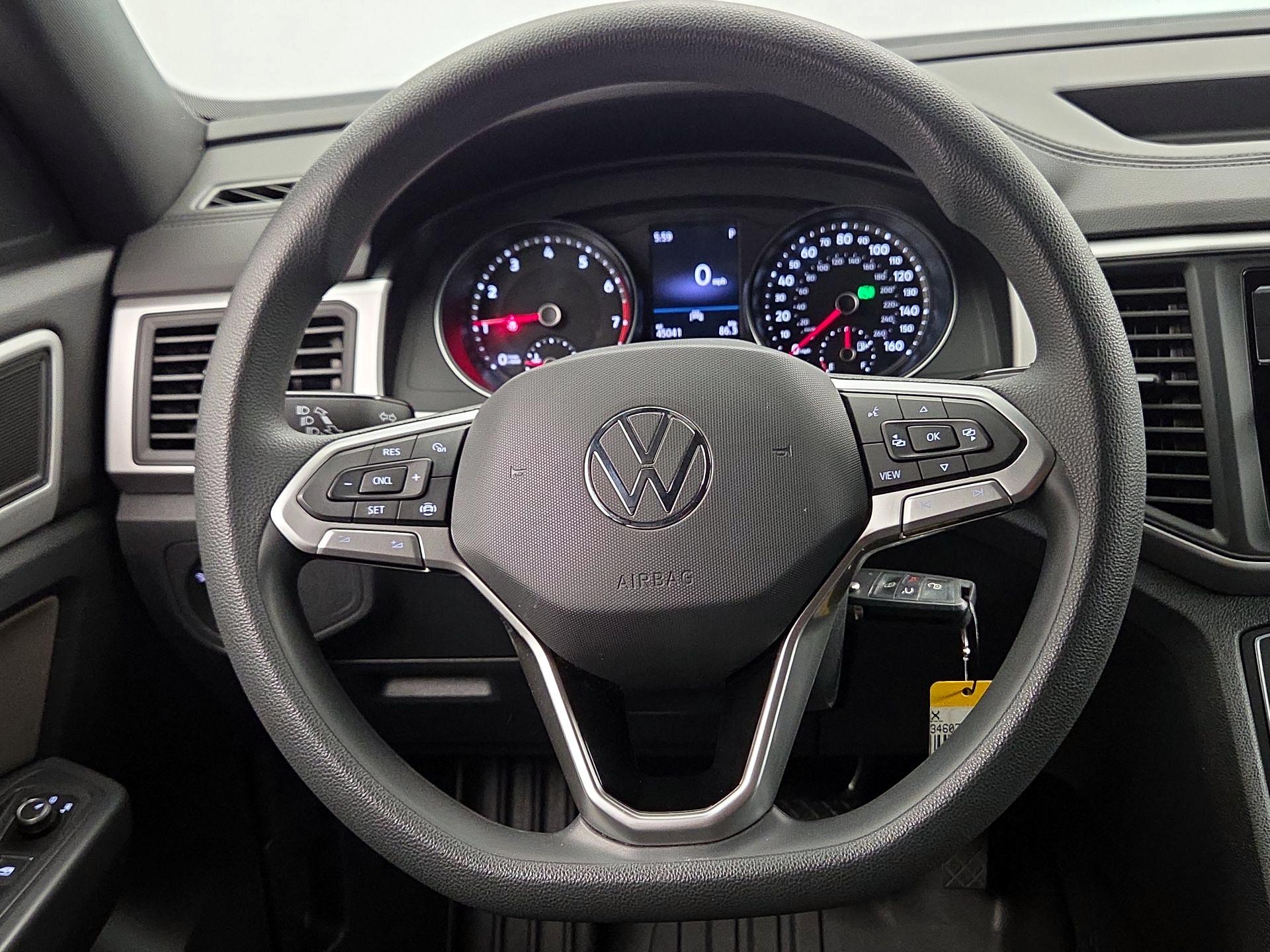 Thumbnail: 2021 Volkswagen Atlas - 10