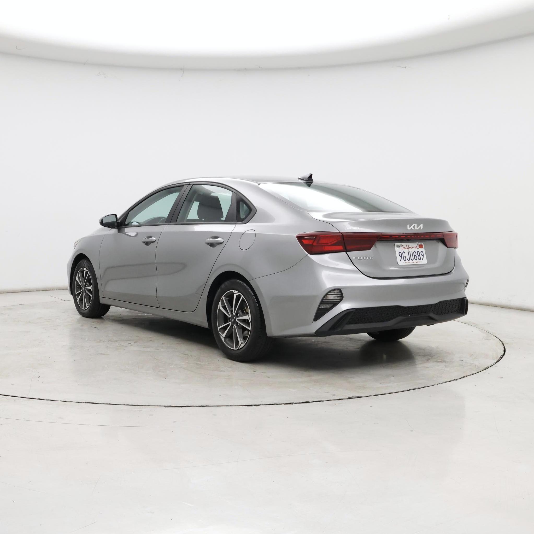 Thumbnail: 2023 Kia Forte - 2