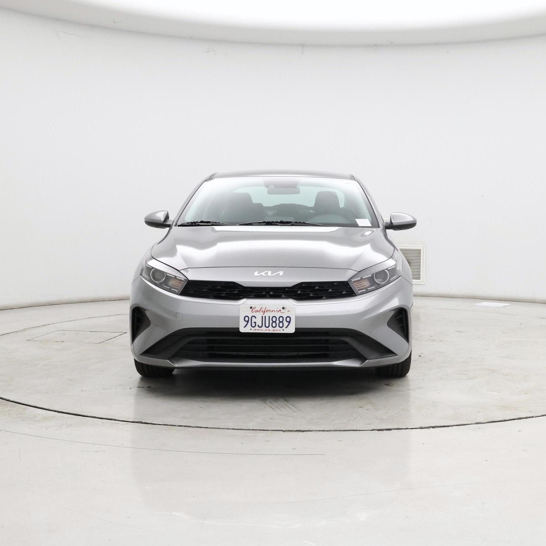 Thumbnail: 2023 Kia Forte - 5