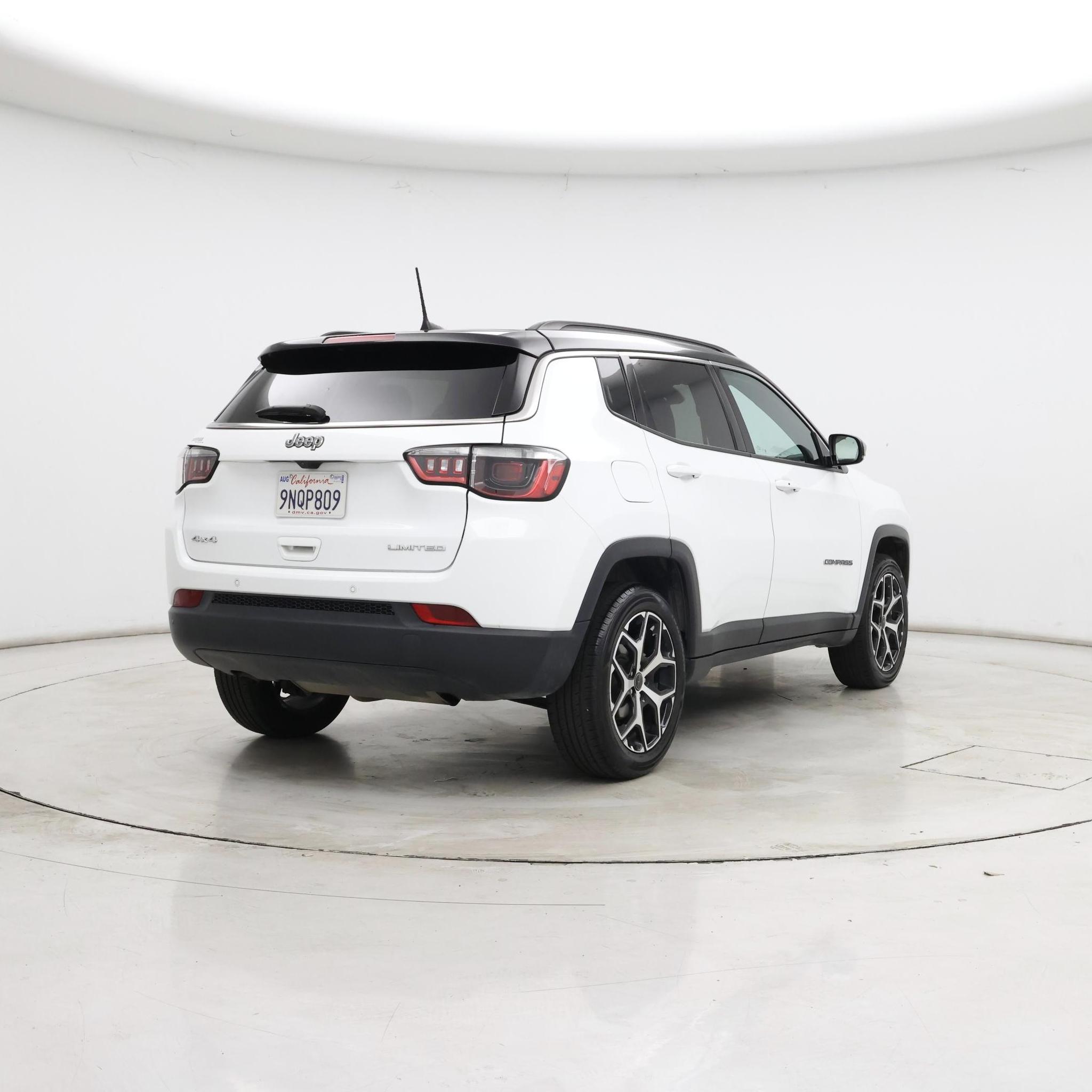 Thumbnail: 2025 Jeep Compass - 8