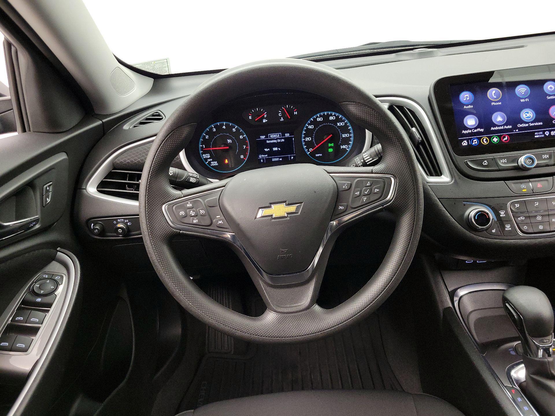Thumbnail: 2024 Chevrolet Malibu - 10