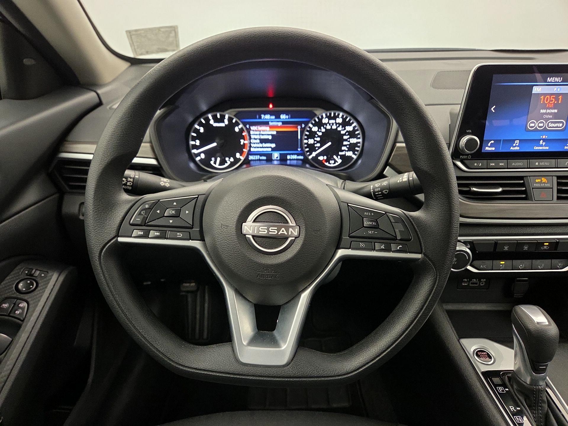 Thumbnail: 2025 Nissan Altima - 10