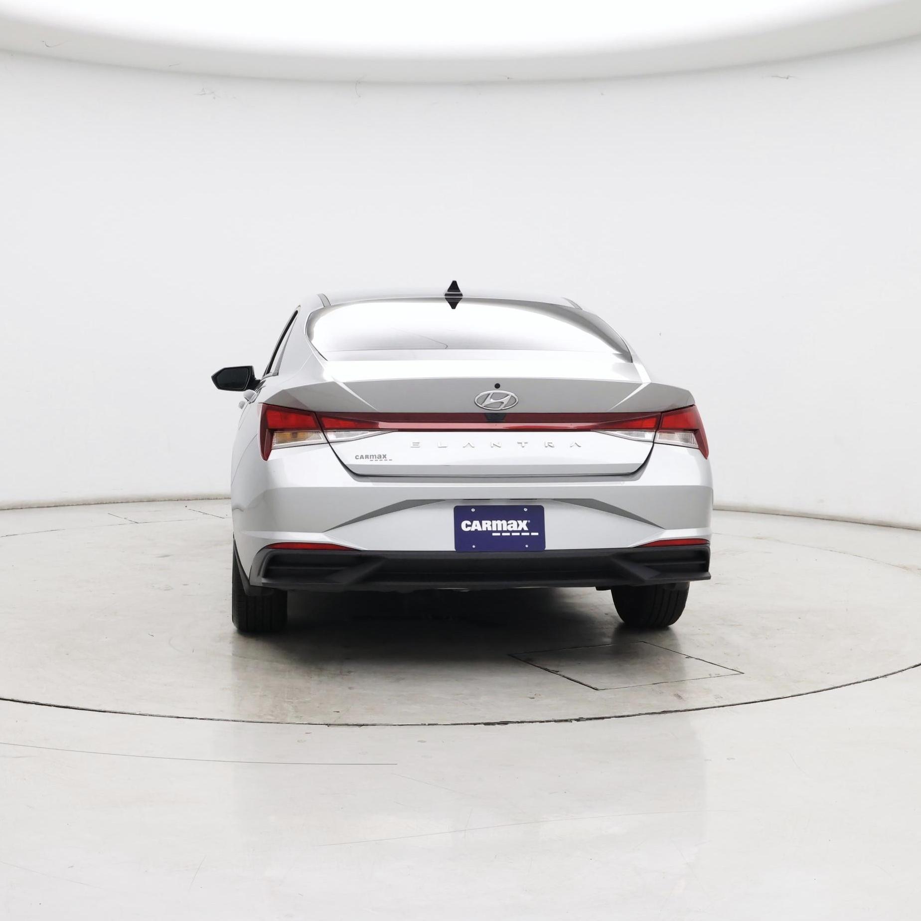 Thumbnail: 2023 Hyundai Elantra - 6