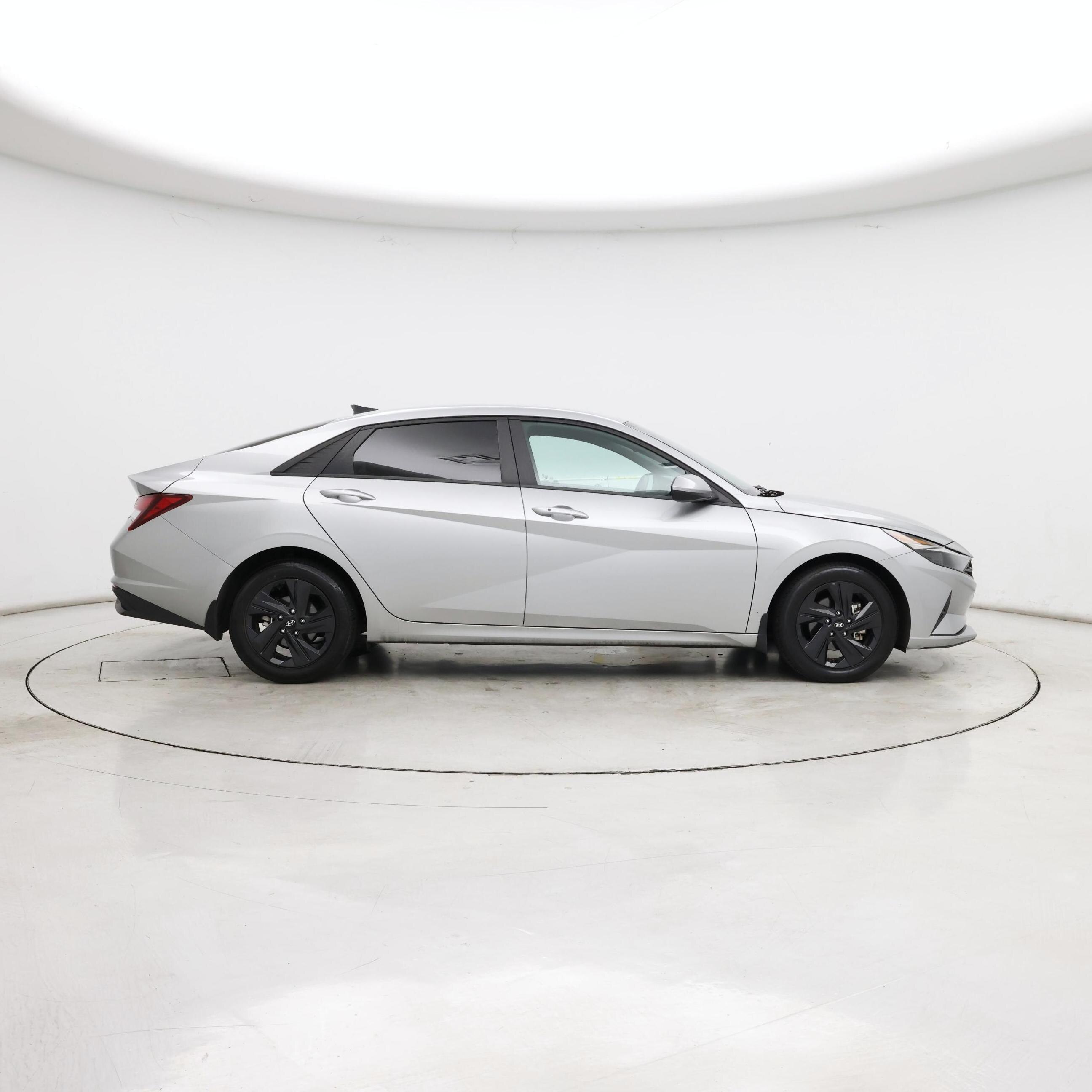 Thumbnail: 2023 Hyundai Elantra - 7