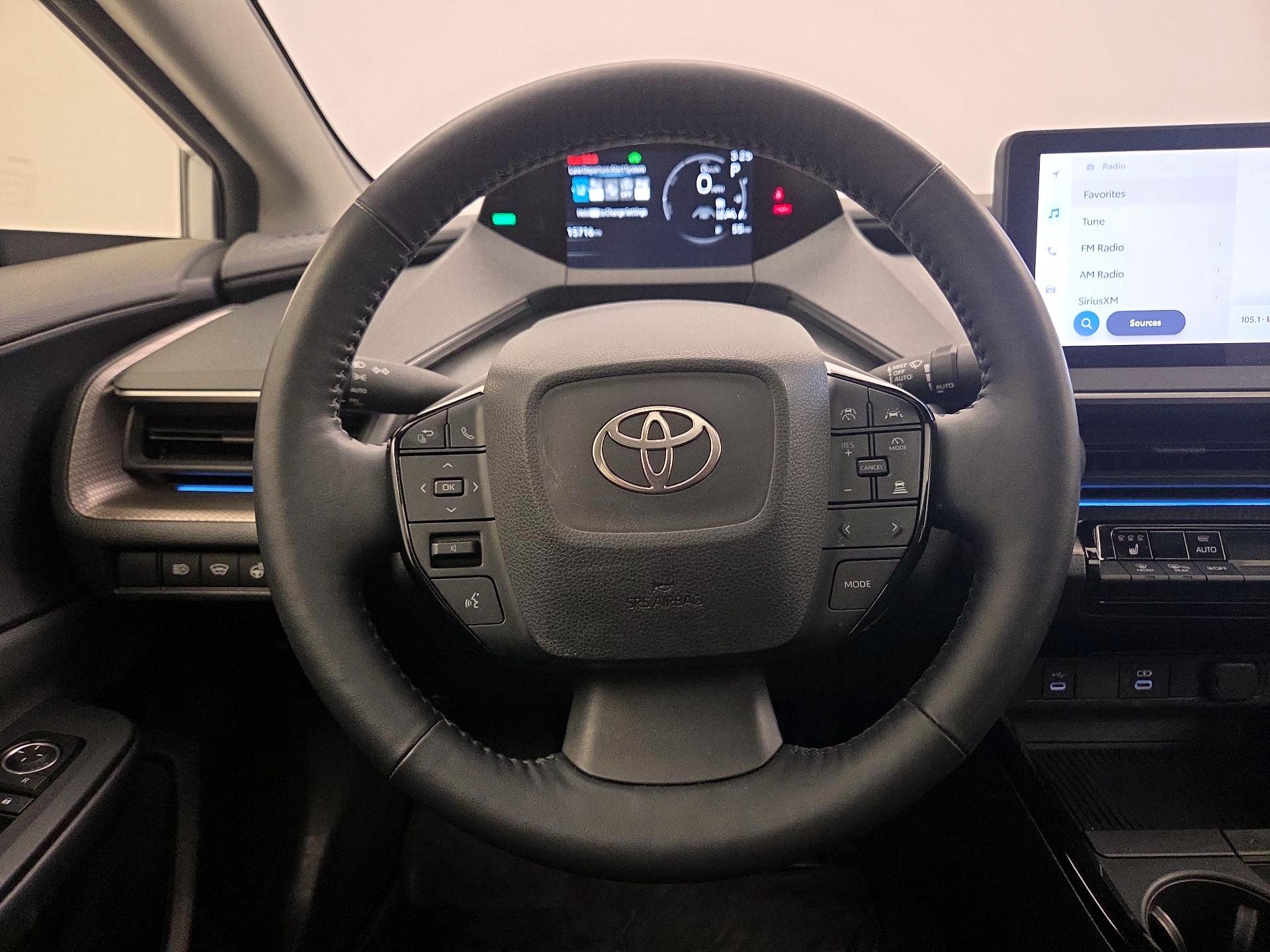 Thumbnail: 2024 Toyota Prius - 10