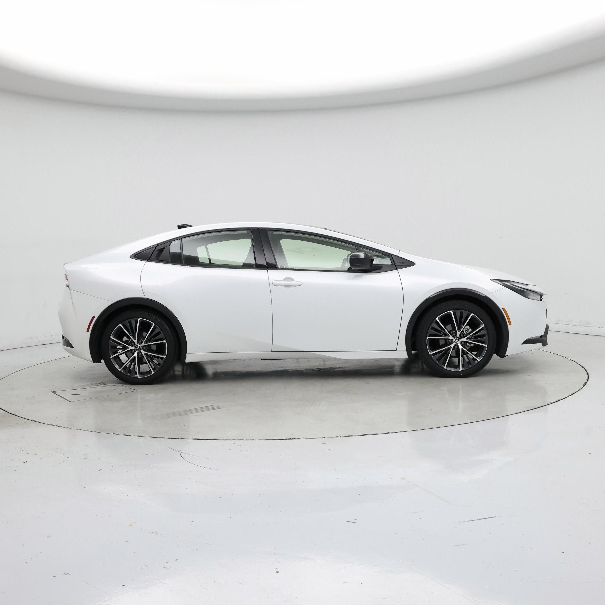 Thumbnail: 2024 Toyota Prius - 7