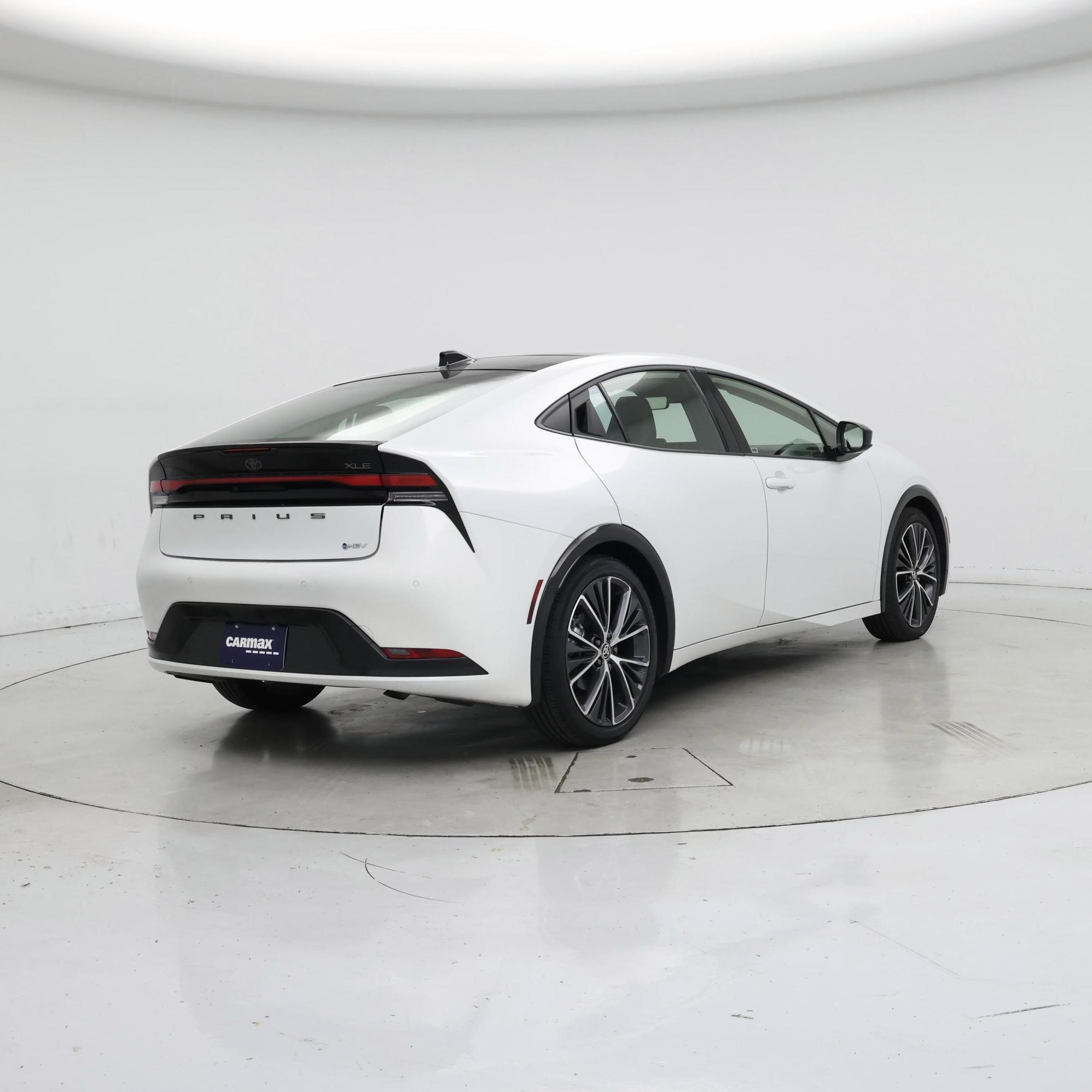 Thumbnail: 2024 Toyota Prius - 8