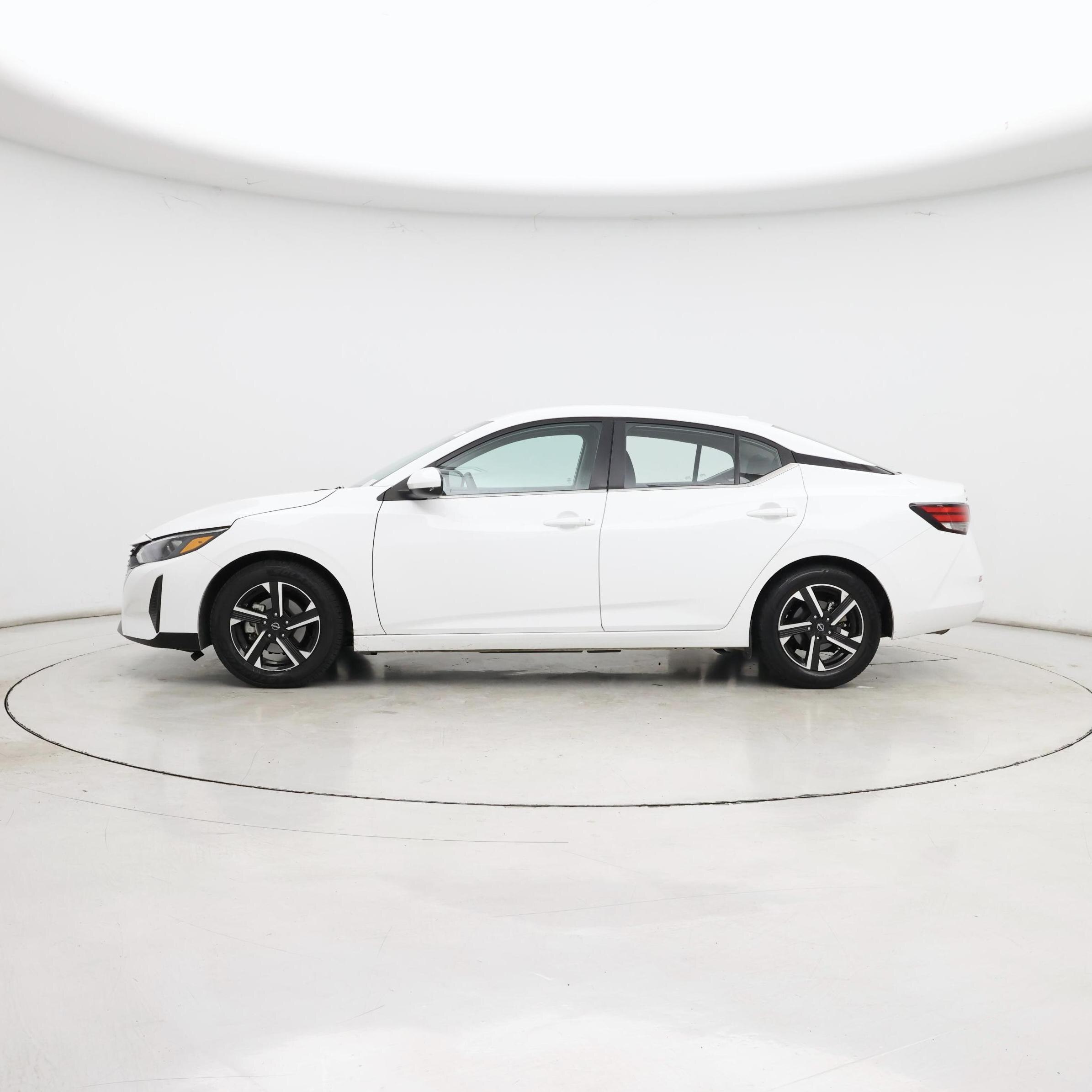 Thumbnail: 2024 Nissan Sentra - 3