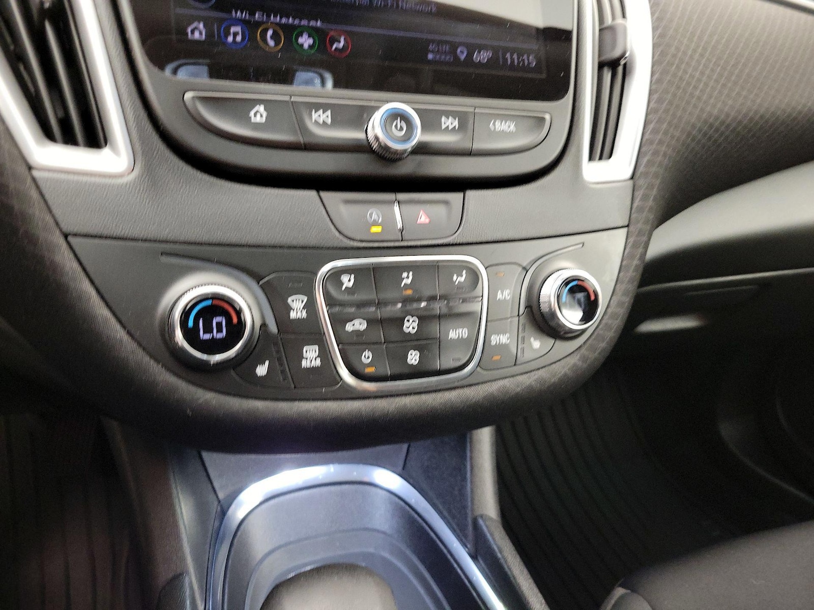 2023 Chevrolet Malibu 1LT - Photo 17