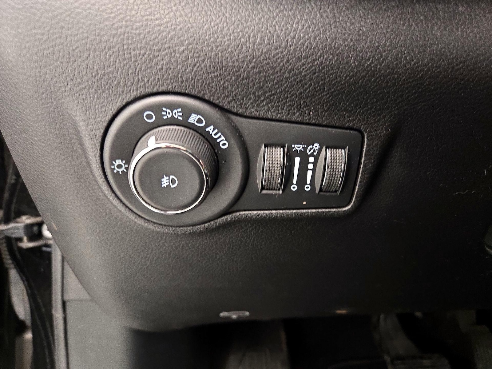 2022 Jeep Compass Limited - Photo 14