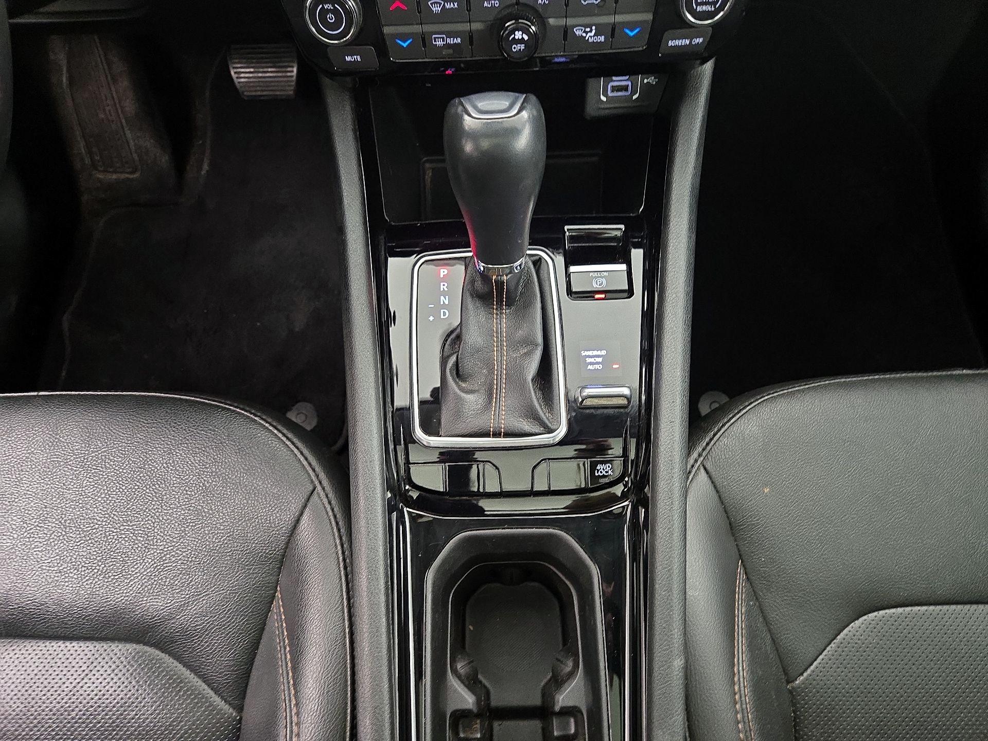 Thumbnail: 2022 Jeep Compass - 17