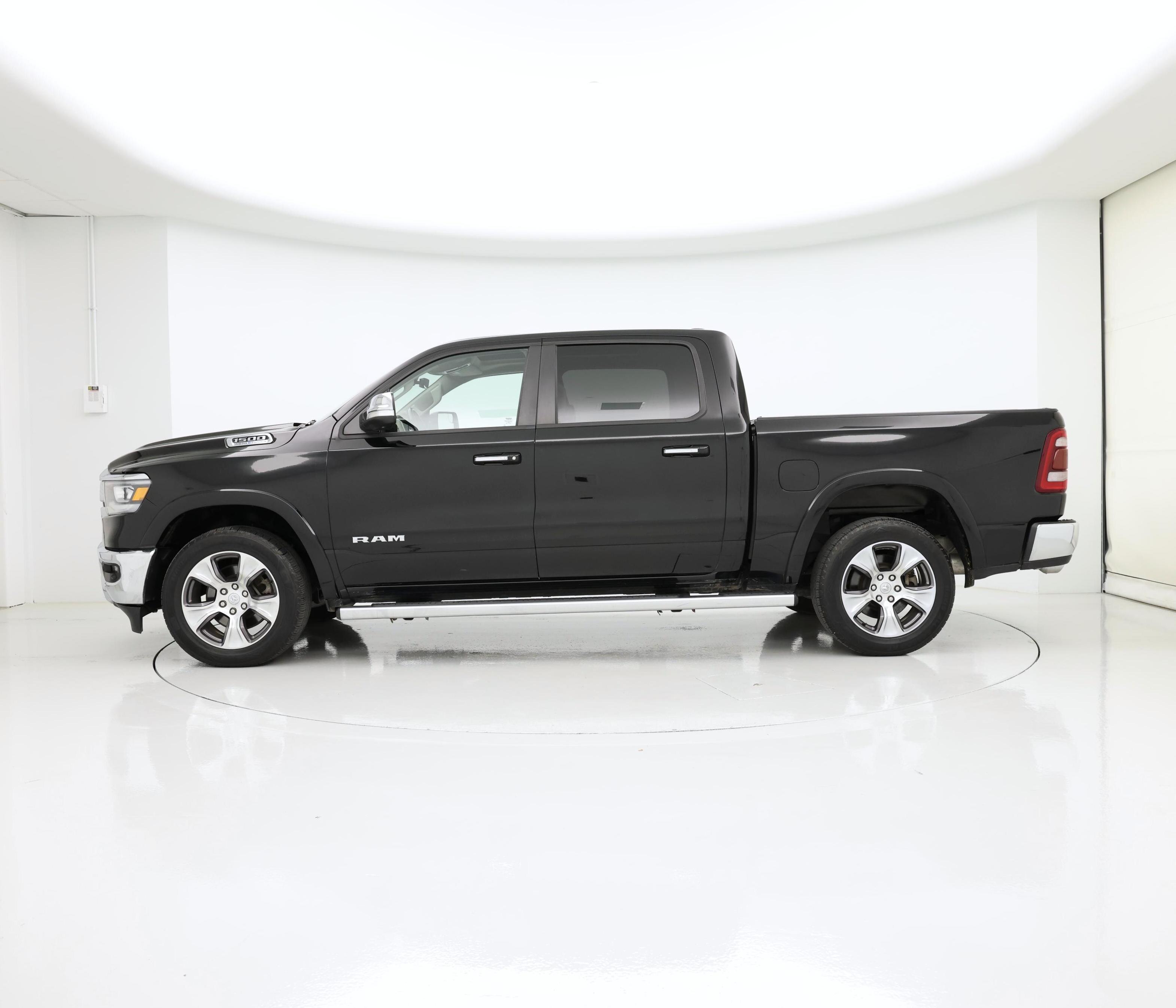 Thumbnail: 2022 RAM 1500 - 3
