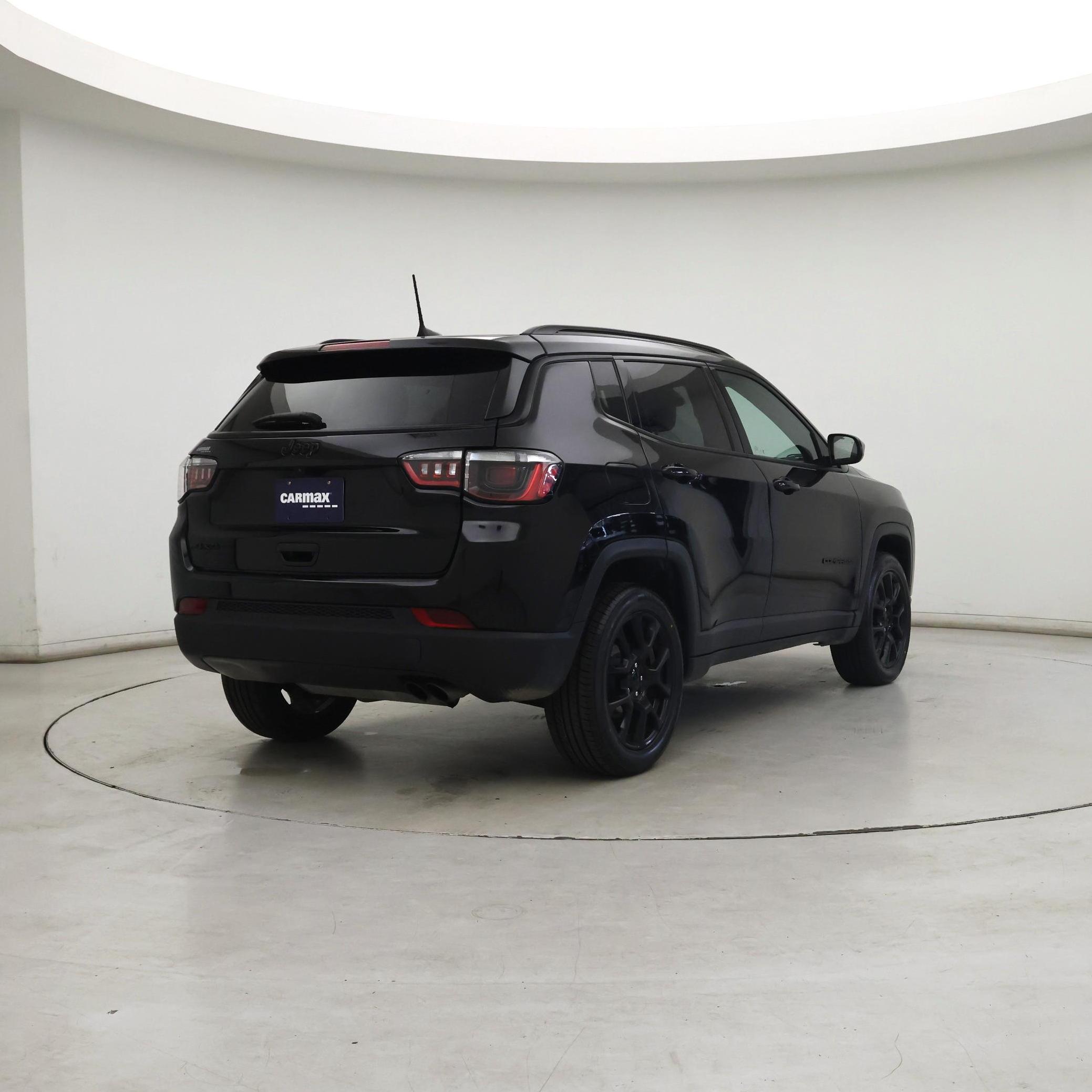 Thumbnail: 2022 Jeep Compass - 8