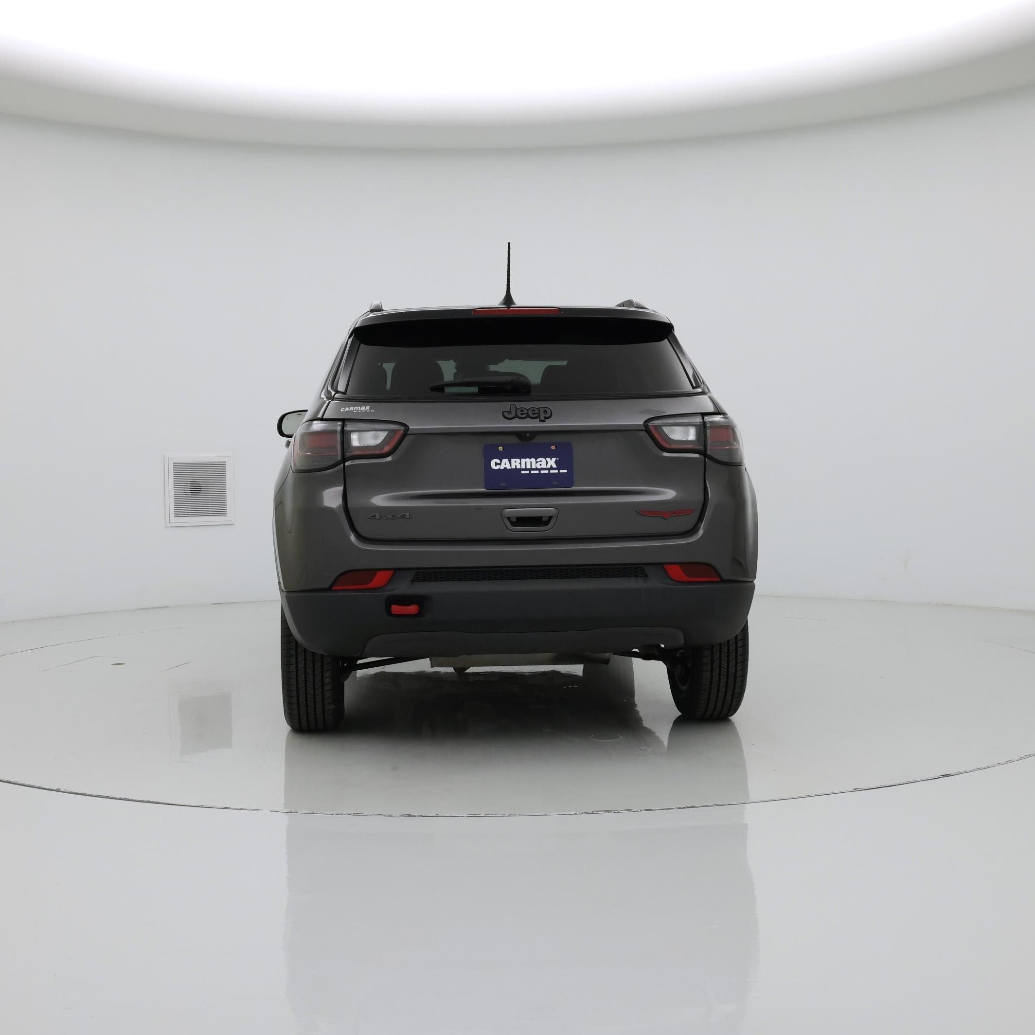 Thumbnail: 2022 Jeep Compass - 6