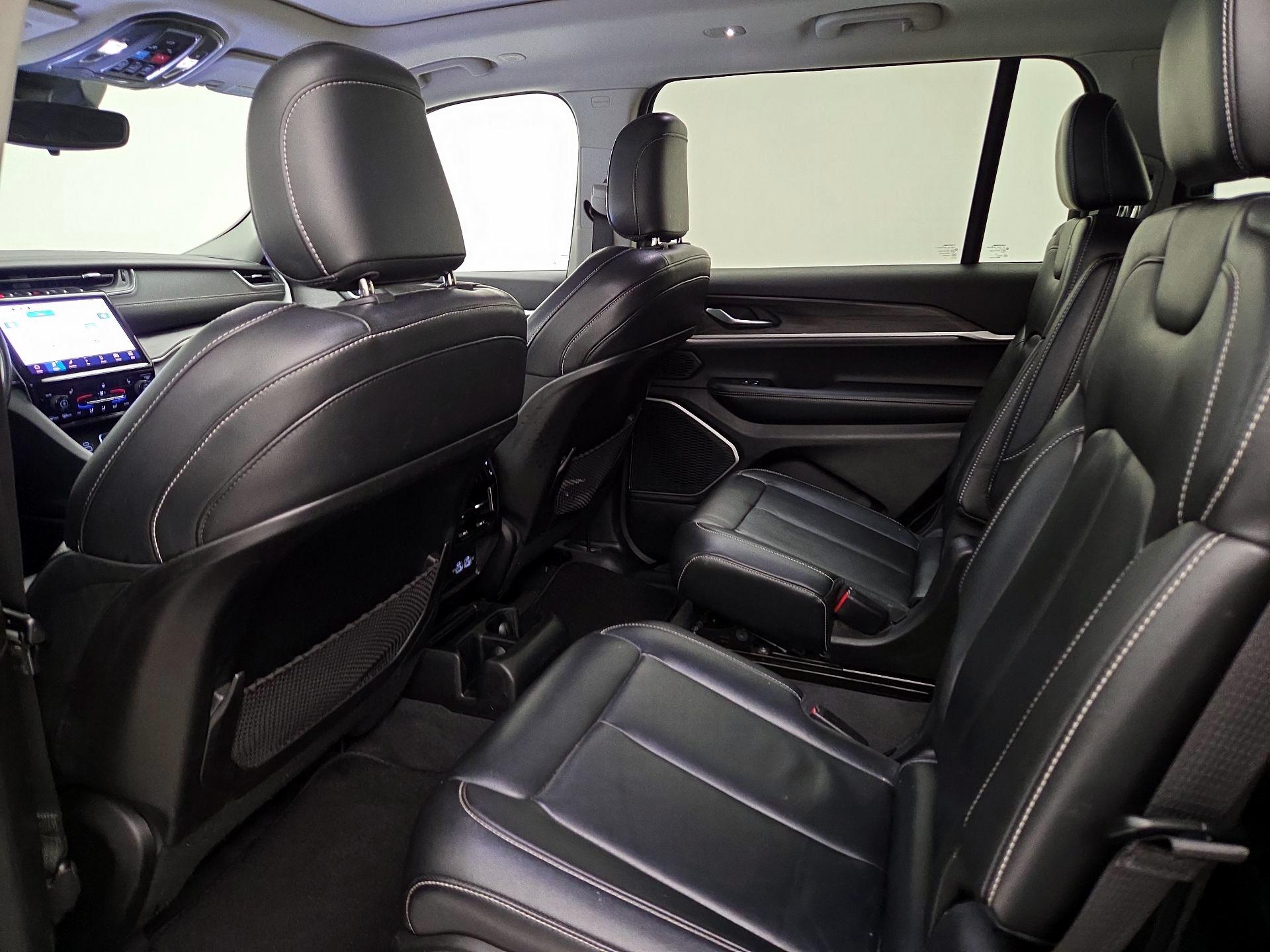 Thumbnail: 2021 Jeep Grand Cherokee L - 18