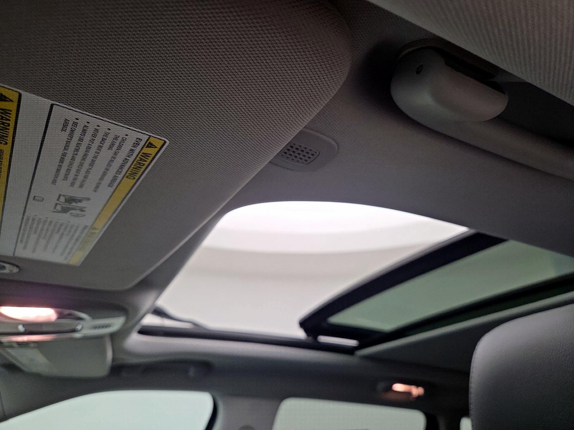 Thumbnail: 2022 Jeep Compass - 19