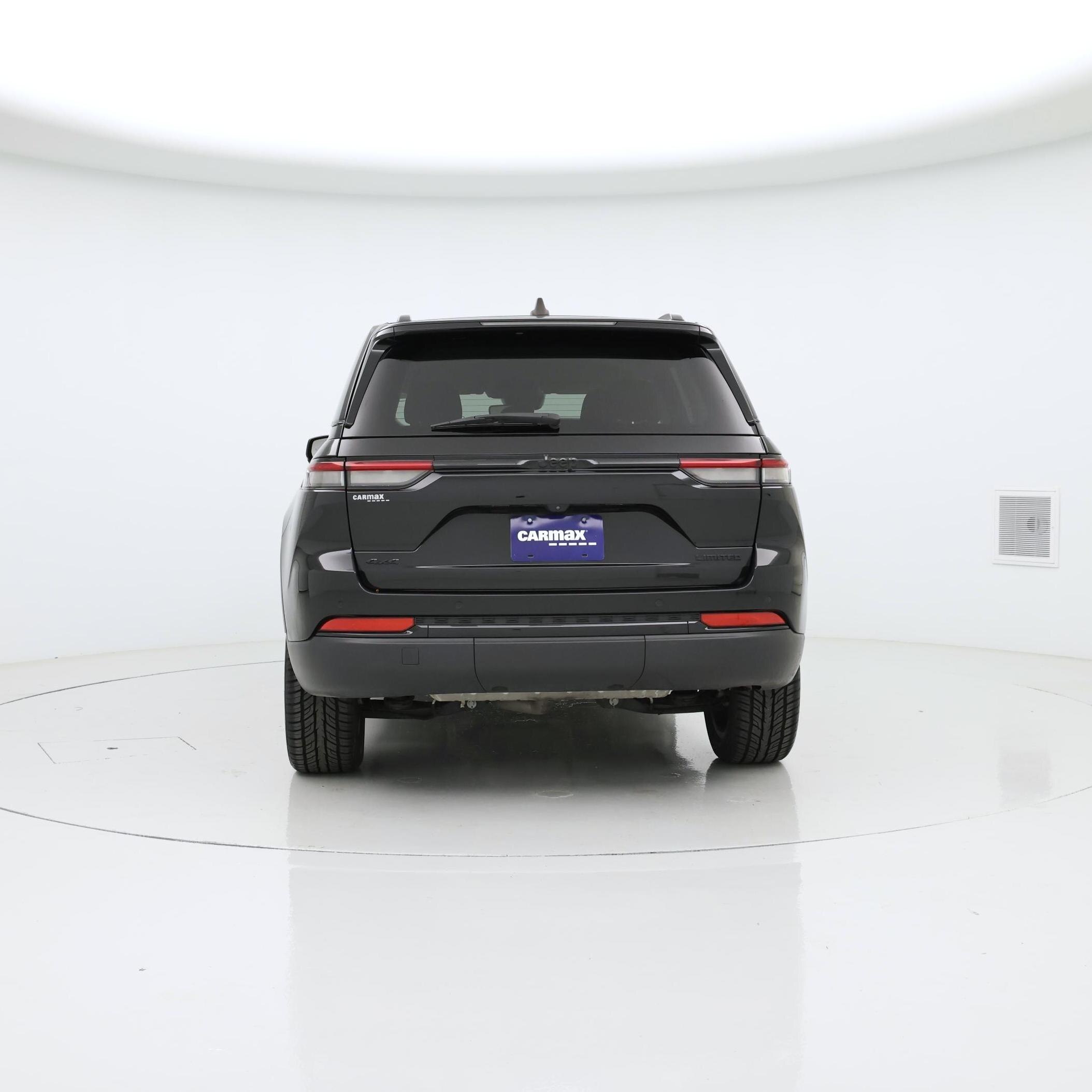 Thumbnail: 2023 Jeep Grand Cherokee - 6