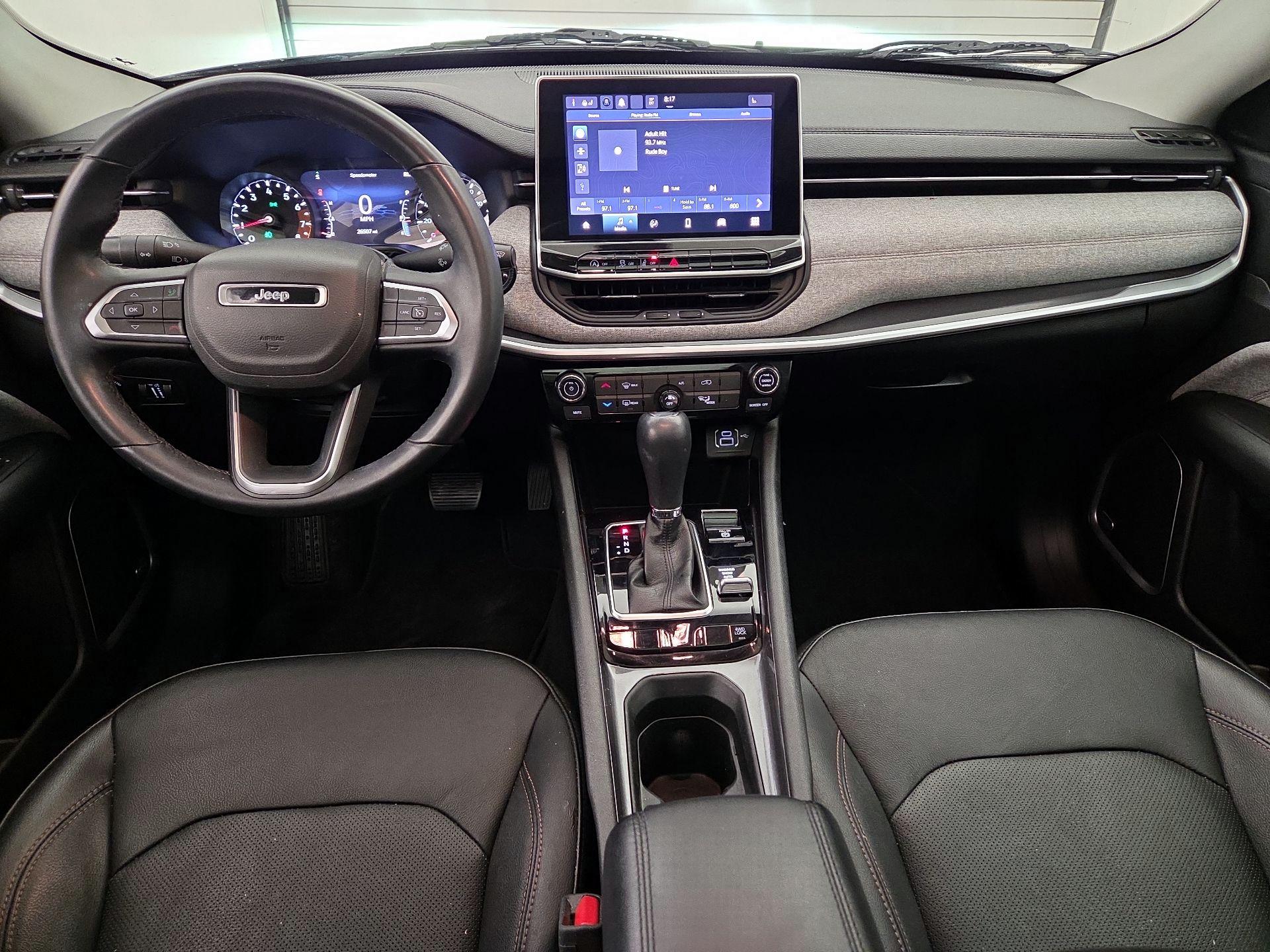 Thumbnail: 2022 Jeep Compass - 9