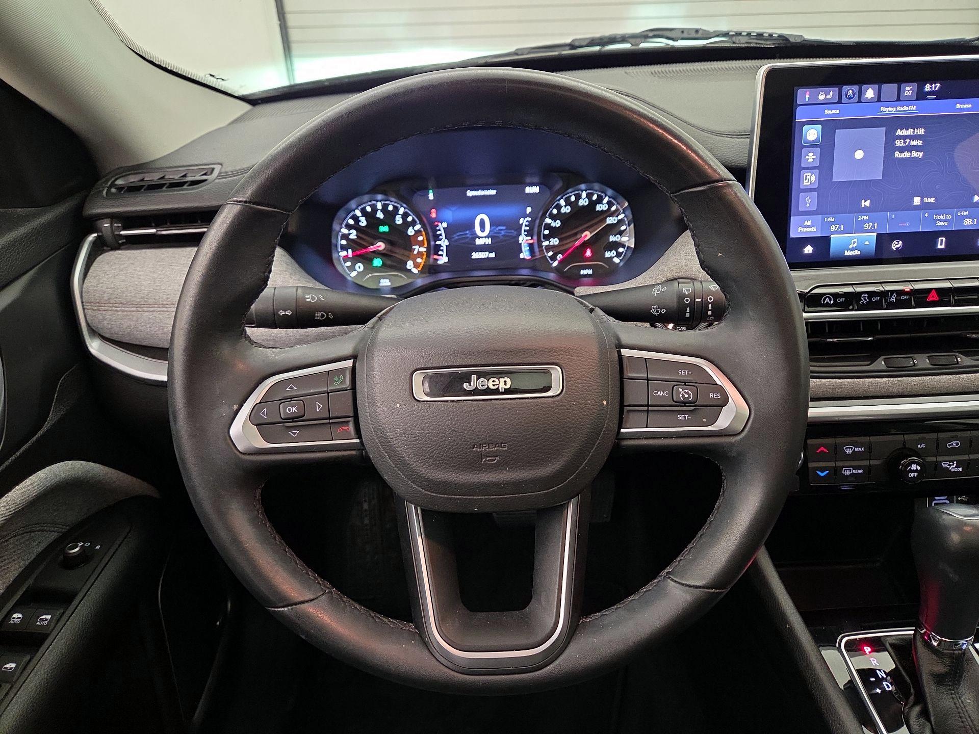 Thumbnail: 2022 Jeep Compass - 10