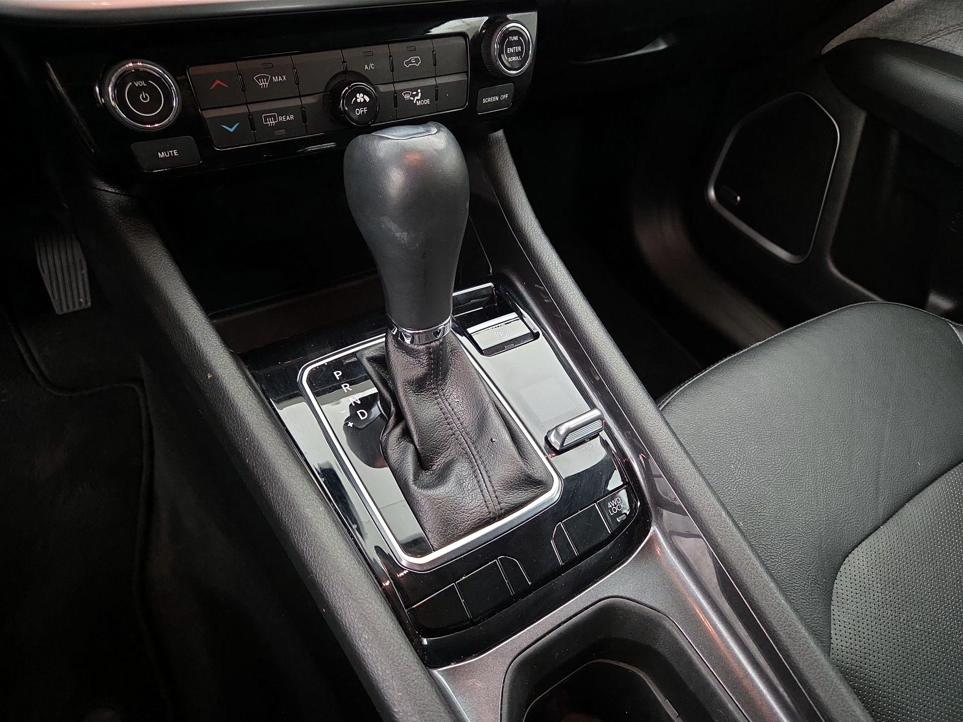 Thumbnail: 2022 Jeep Compass - 17