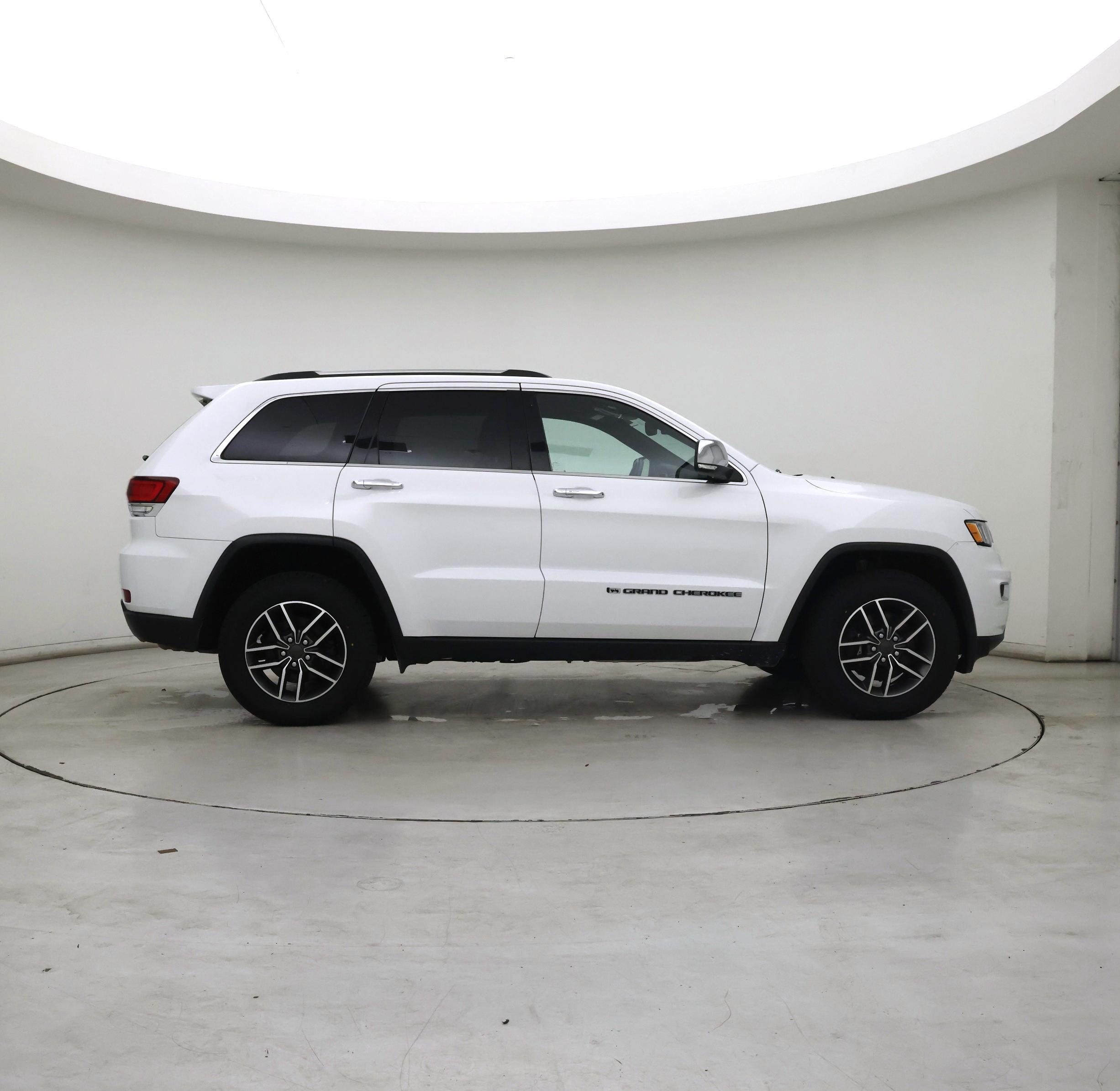 Thumbnail: 2022 Jeep Grand Cherokee - 7