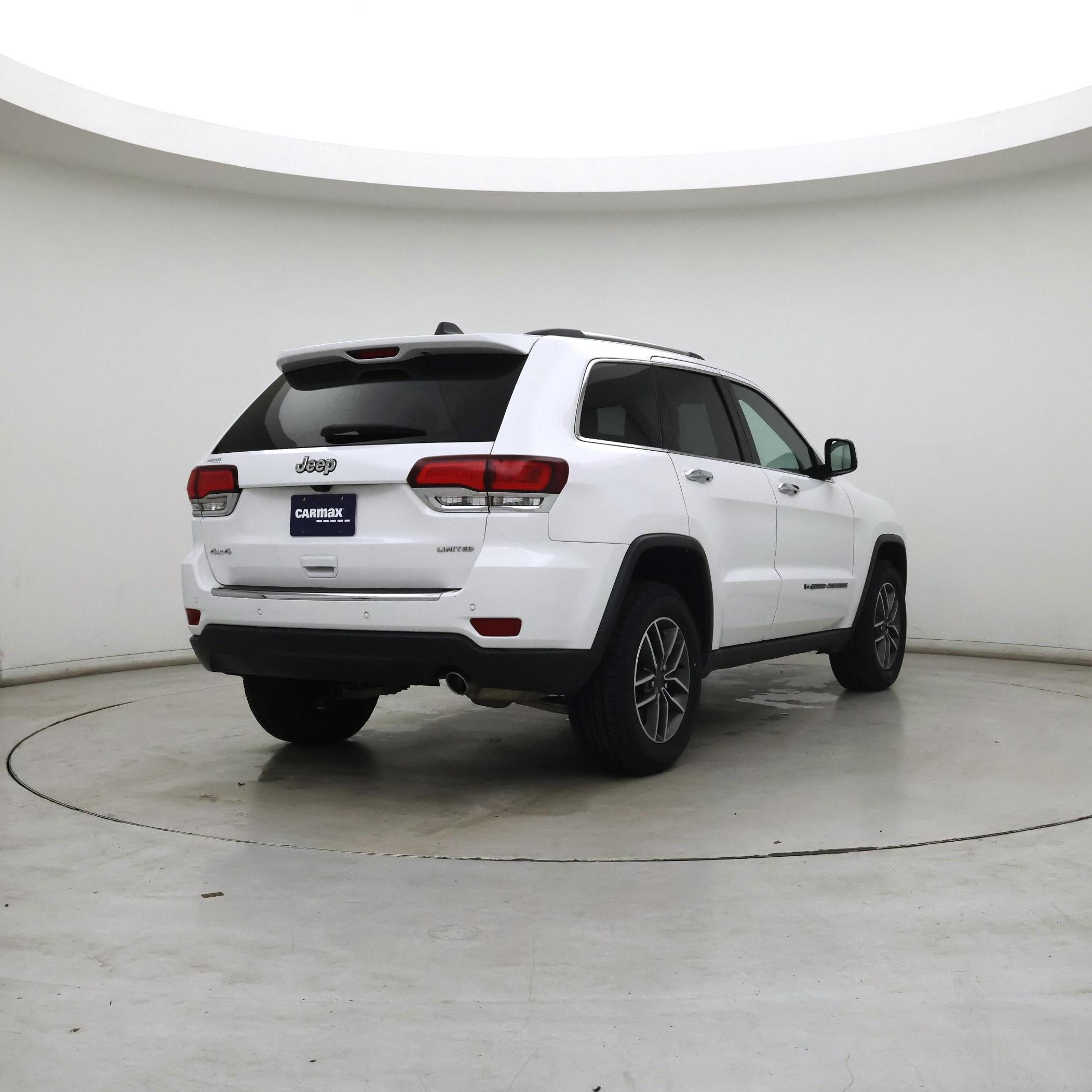 Thumbnail: 2022 Jeep Grand Cherokee - 8