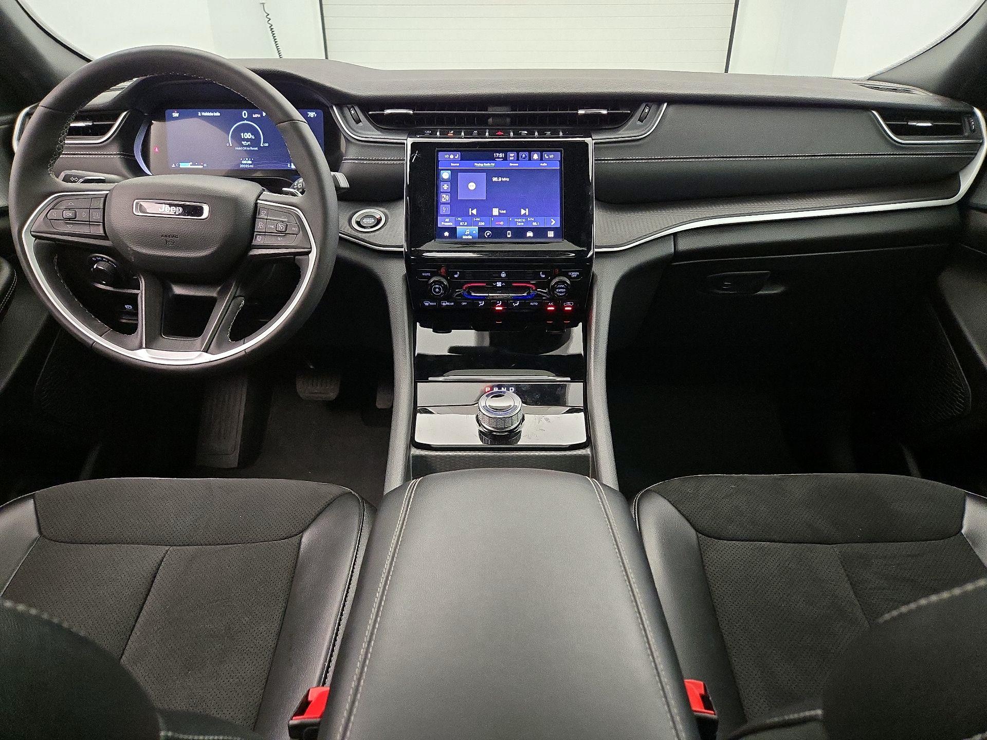 Thumbnail: 2023 Jeep Grand Cherokee - 9