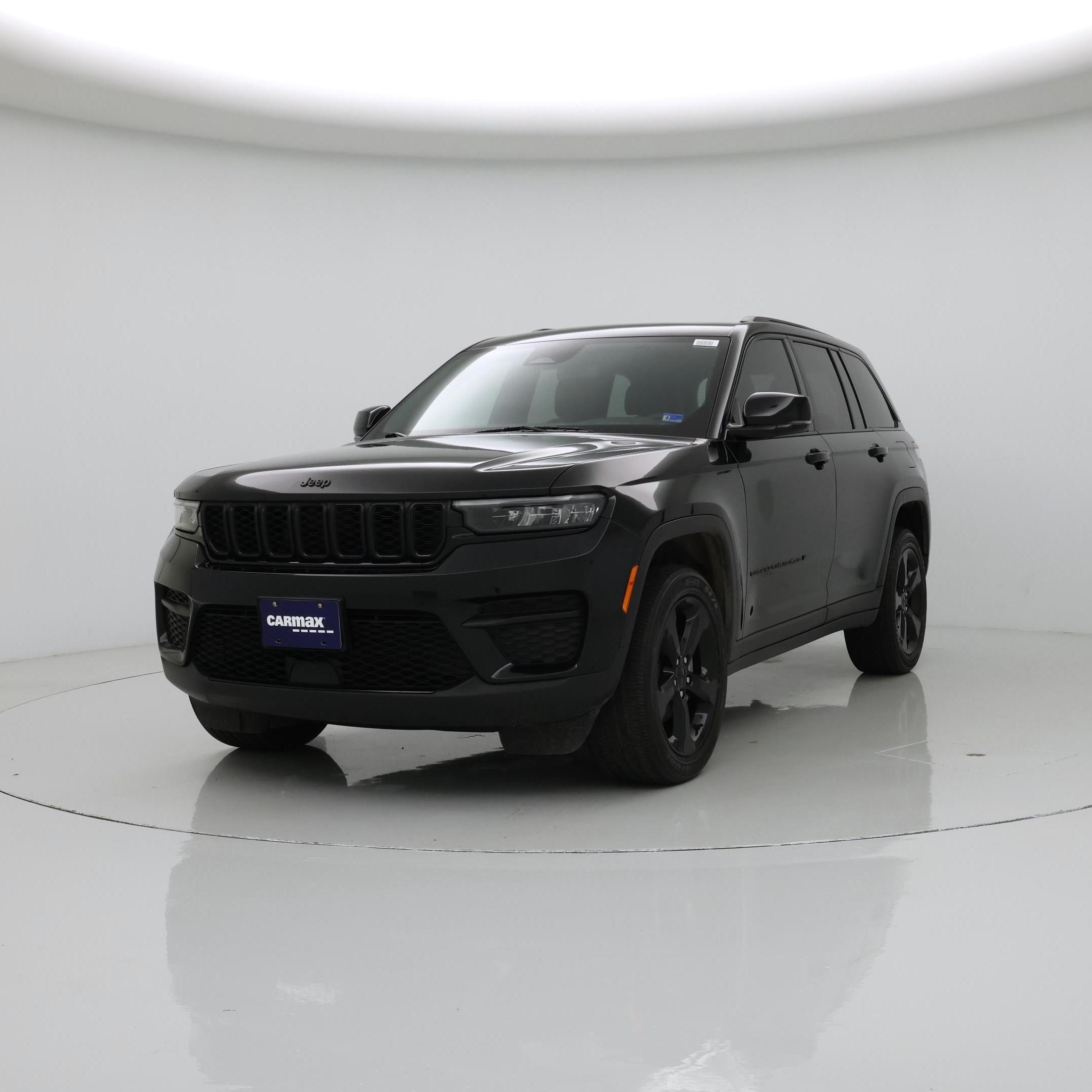 Thumbnail: 2023 Jeep Grand Cherokee - 4