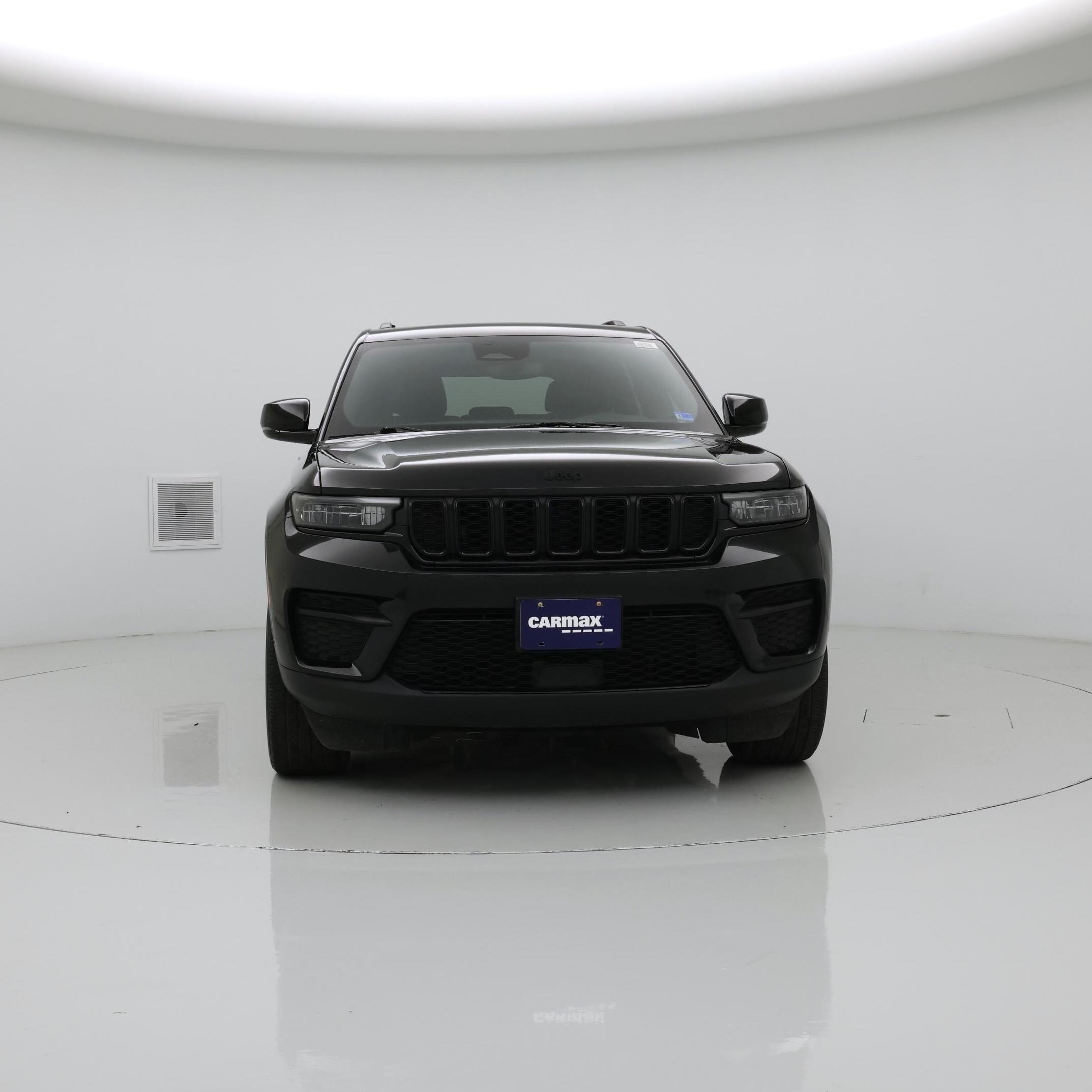 Thumbnail: 2023 Jeep Grand Cherokee - 5