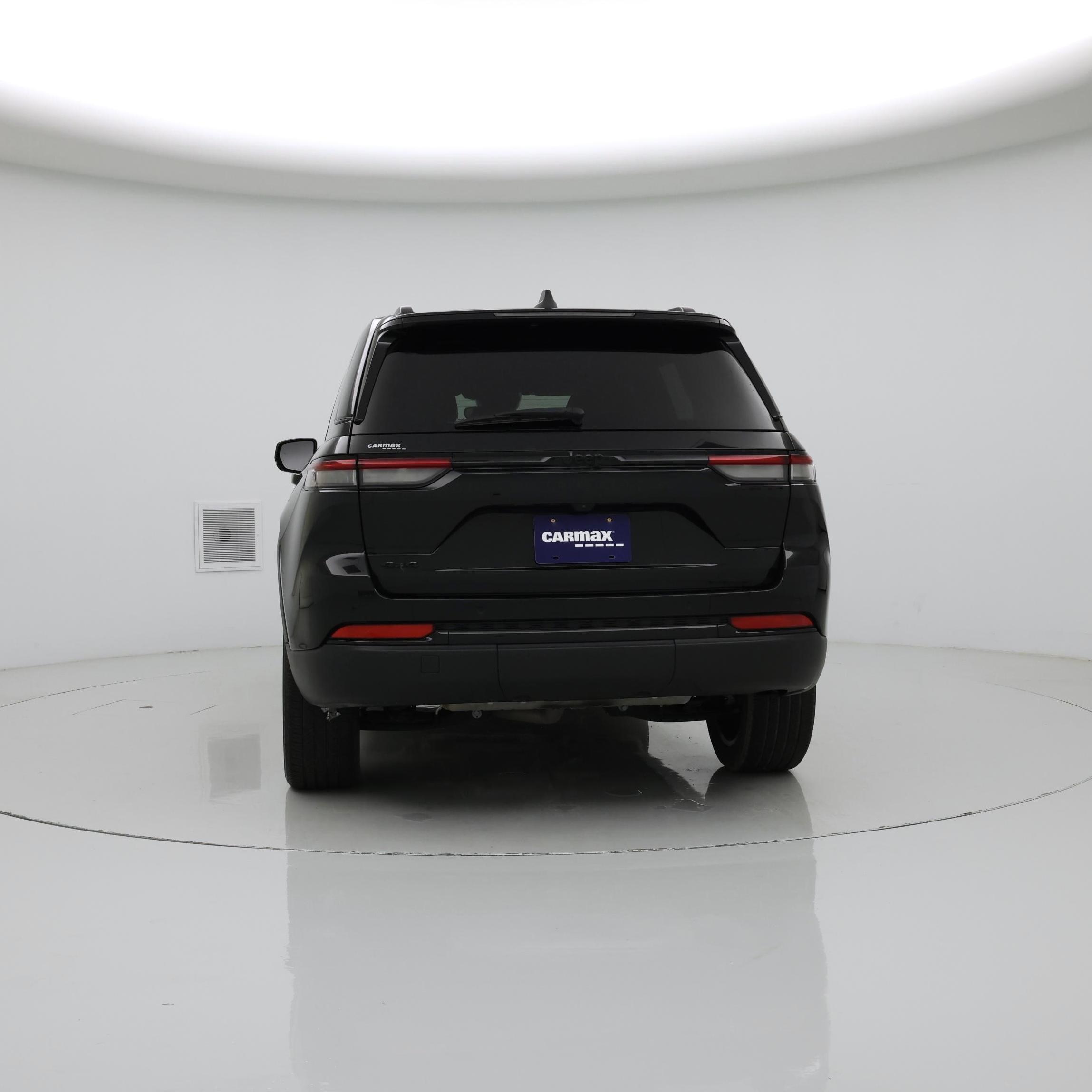 Thumbnail: 2023 Jeep Grand Cherokee - 6