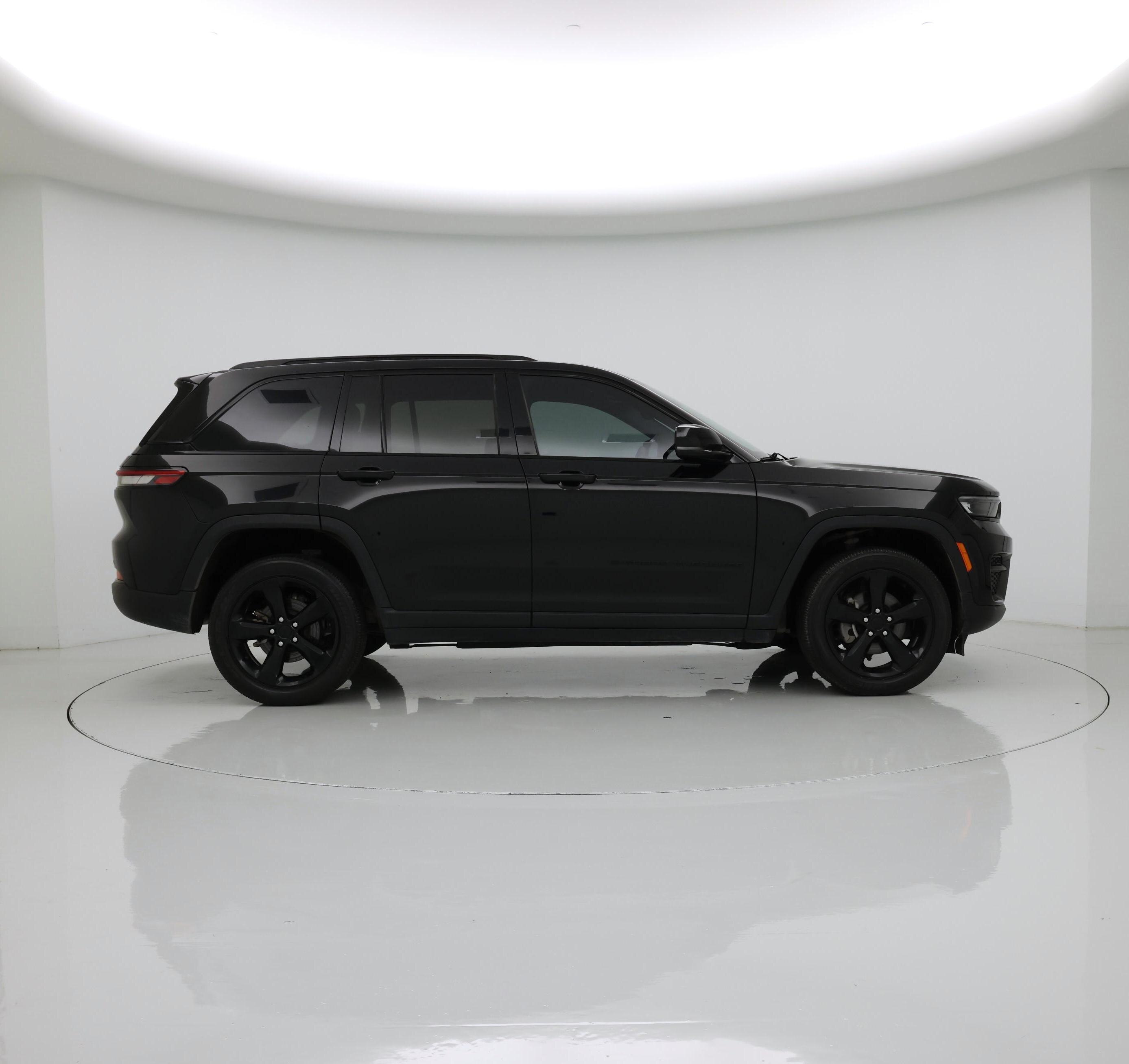 Thumbnail: 2023 Jeep Grand Cherokee - 7