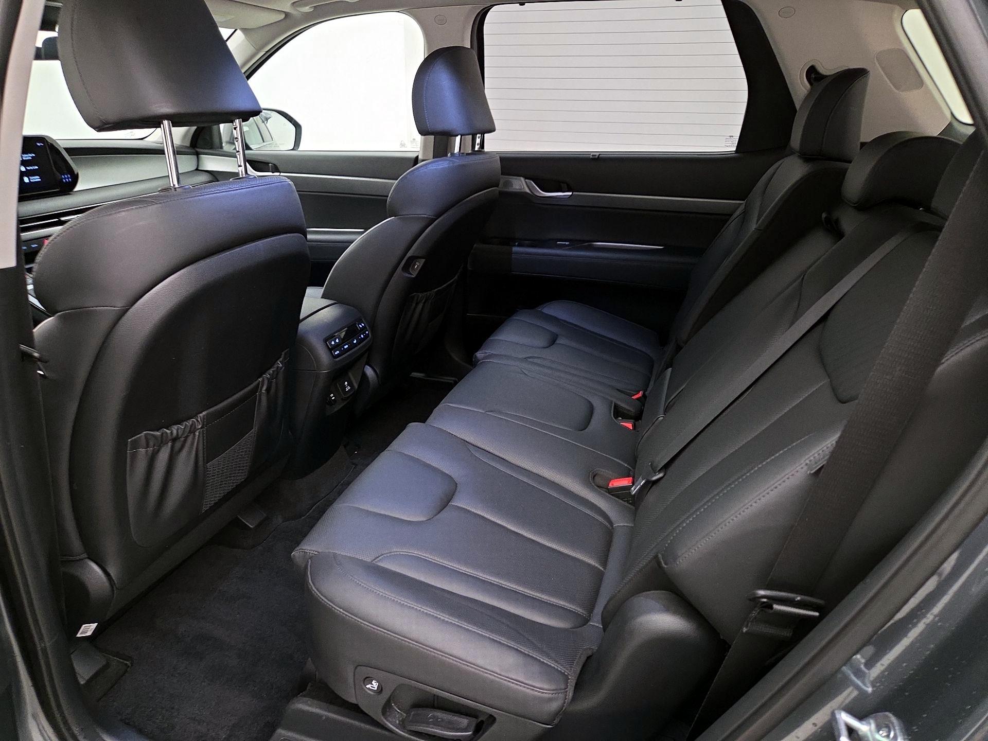 Thumbnail: 2023 Hyundai Palisade - 18