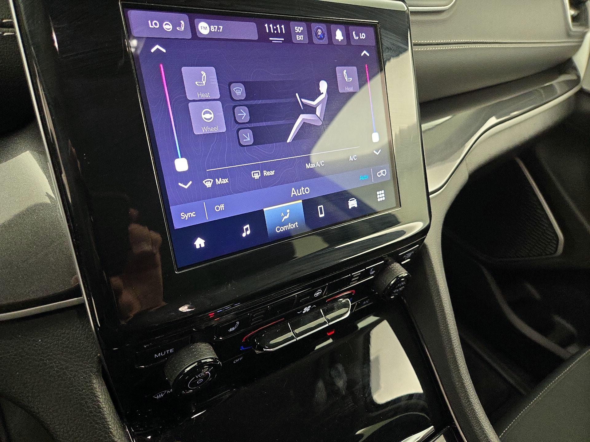 Thumbnail: 2022 Jeep Grand Cherokee - 16