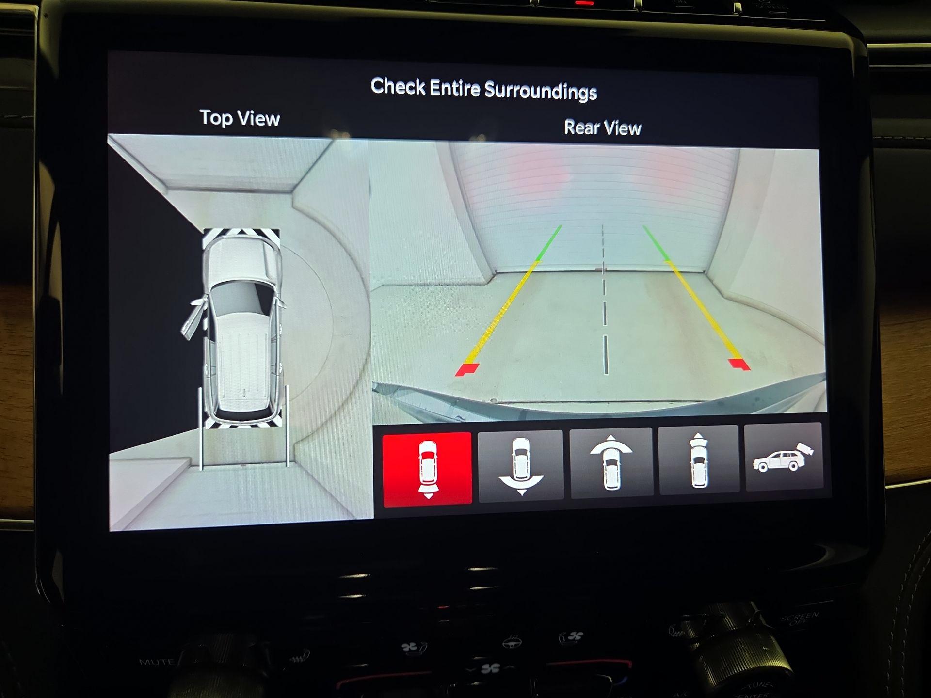 Thumbnail: 2022 Jeep Grand Cherokee - 13