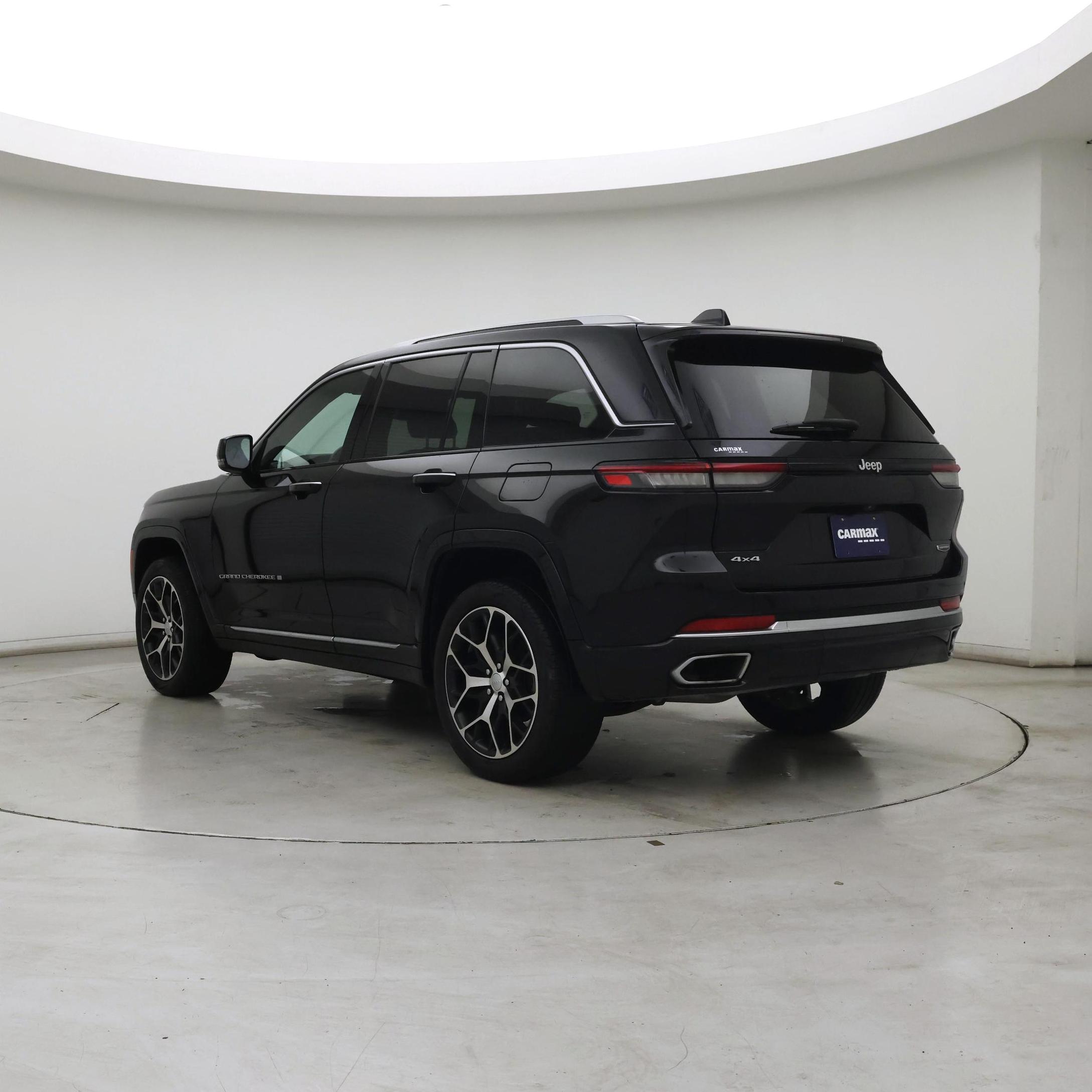 Thumbnail: 2022 Jeep Grand Cherokee - 2
