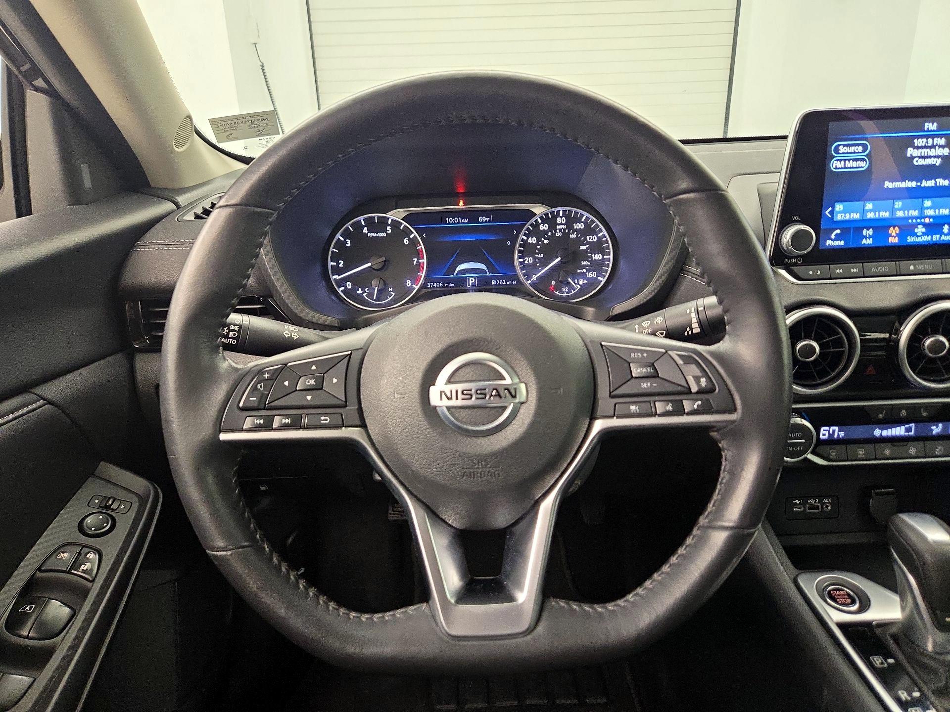 Thumbnail: 2023 Nissan Sentra - 10