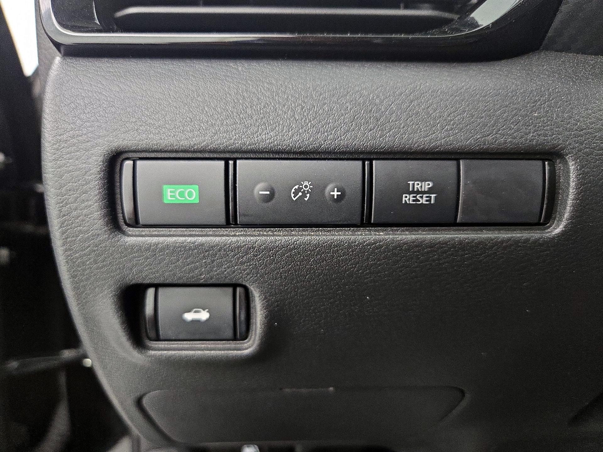 Thumbnail: 2023 Nissan Sentra - 13