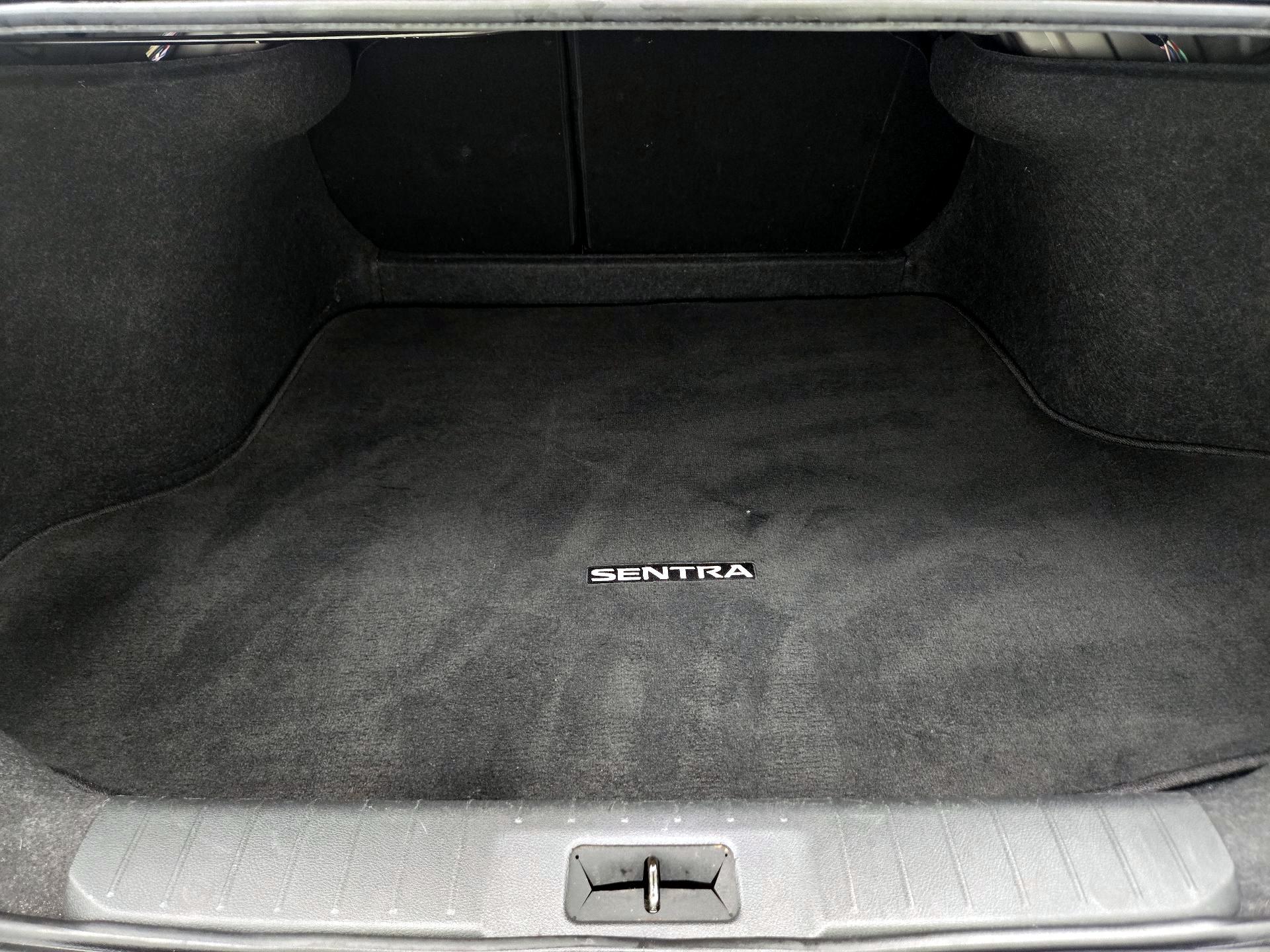 Thumbnail: 2023 Nissan Sentra - 20