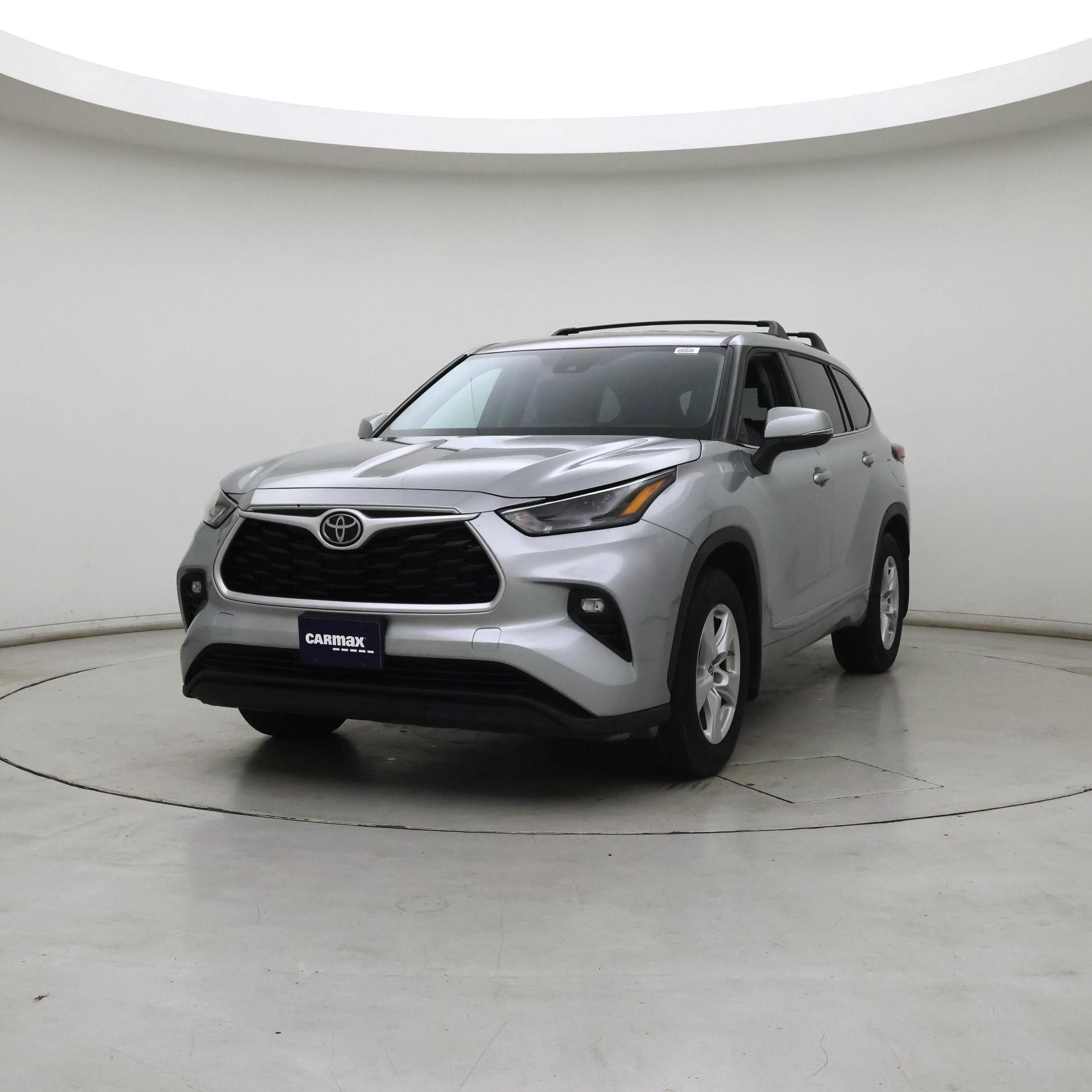 Thumbnail: 2022 Toyota Highlander - 4