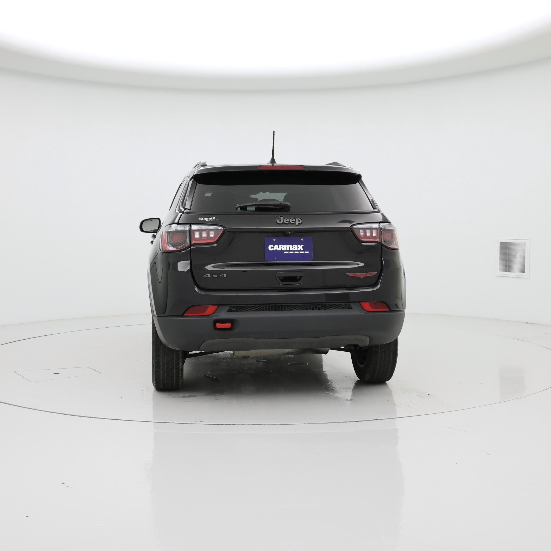 Thumbnail: 2022 Jeep Compass - 6