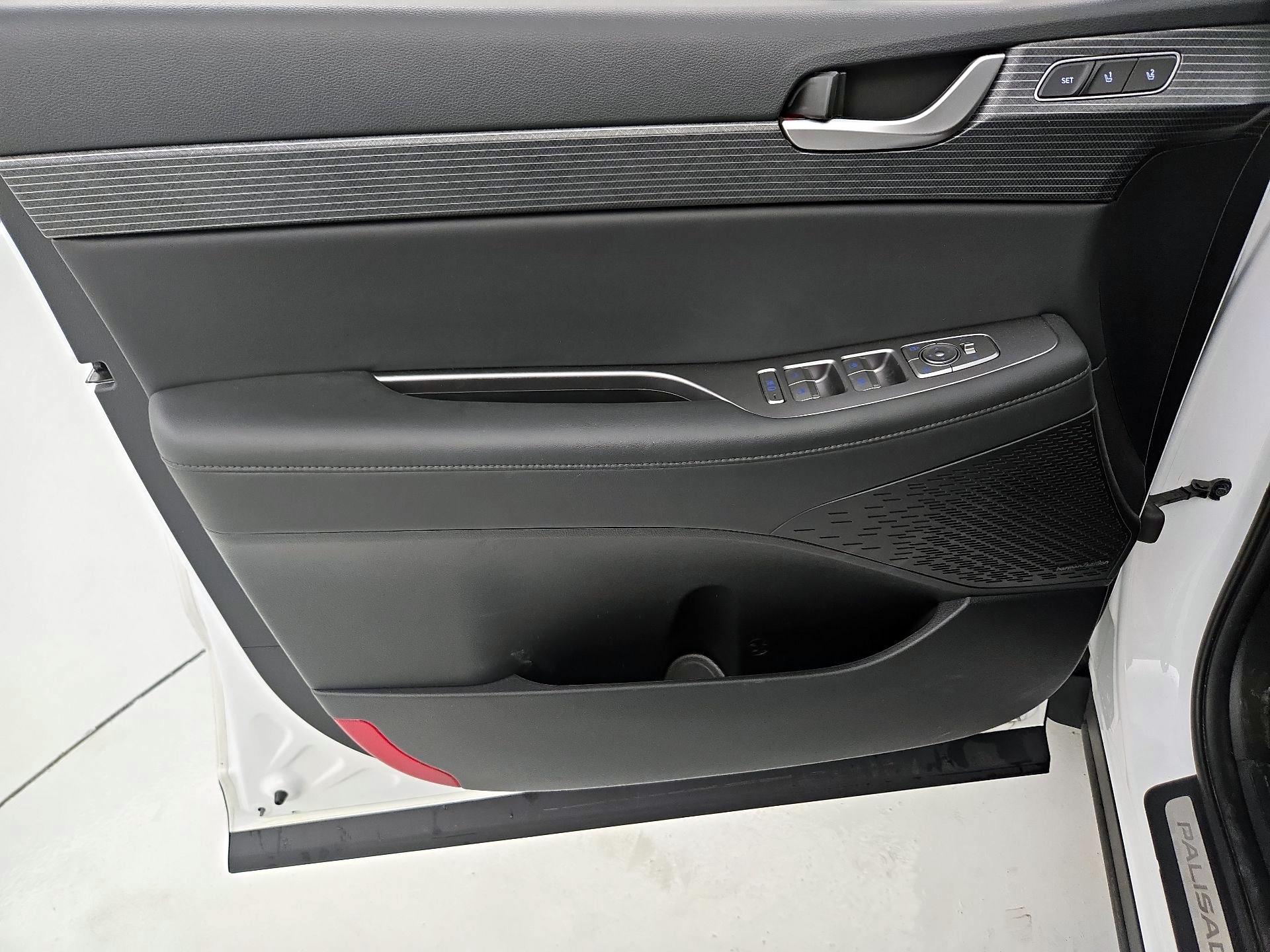 Thumbnail: 2023 Hyundai Palisade - 12