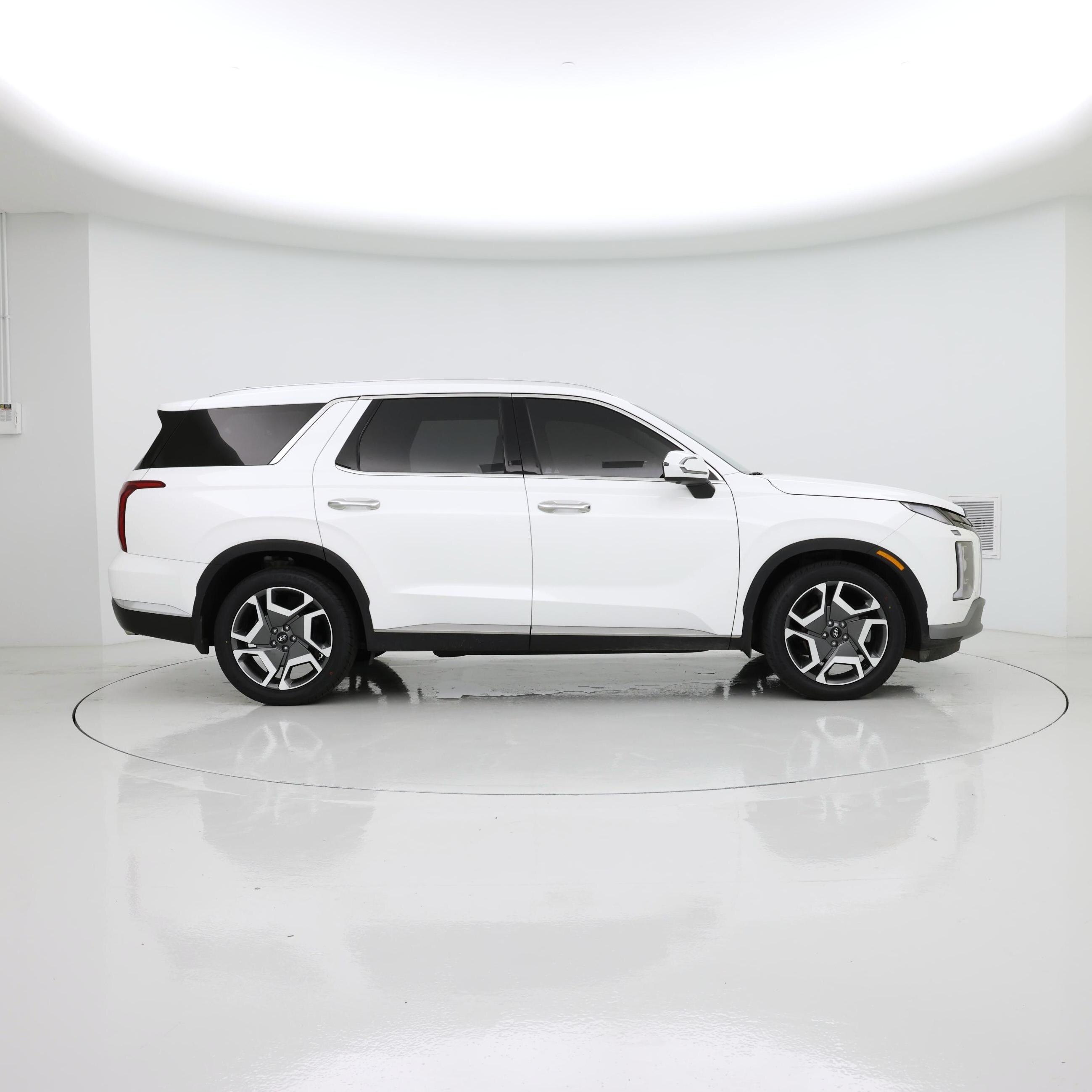 Thumbnail: 2023 Hyundai Palisade - 7