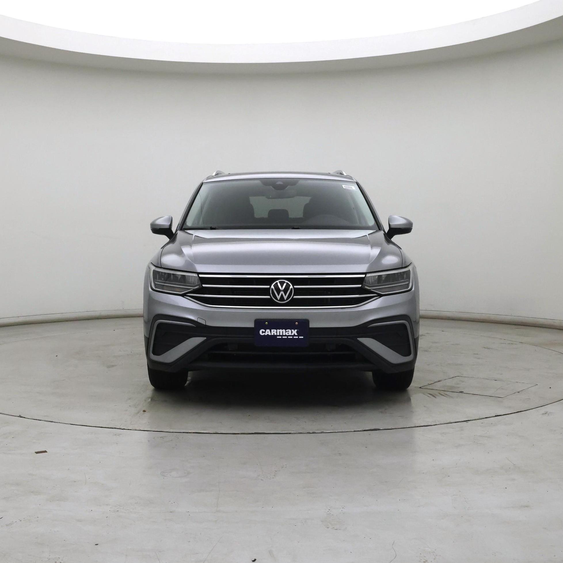 Thumbnail: 2023 Volkswagen Tiguan - 5