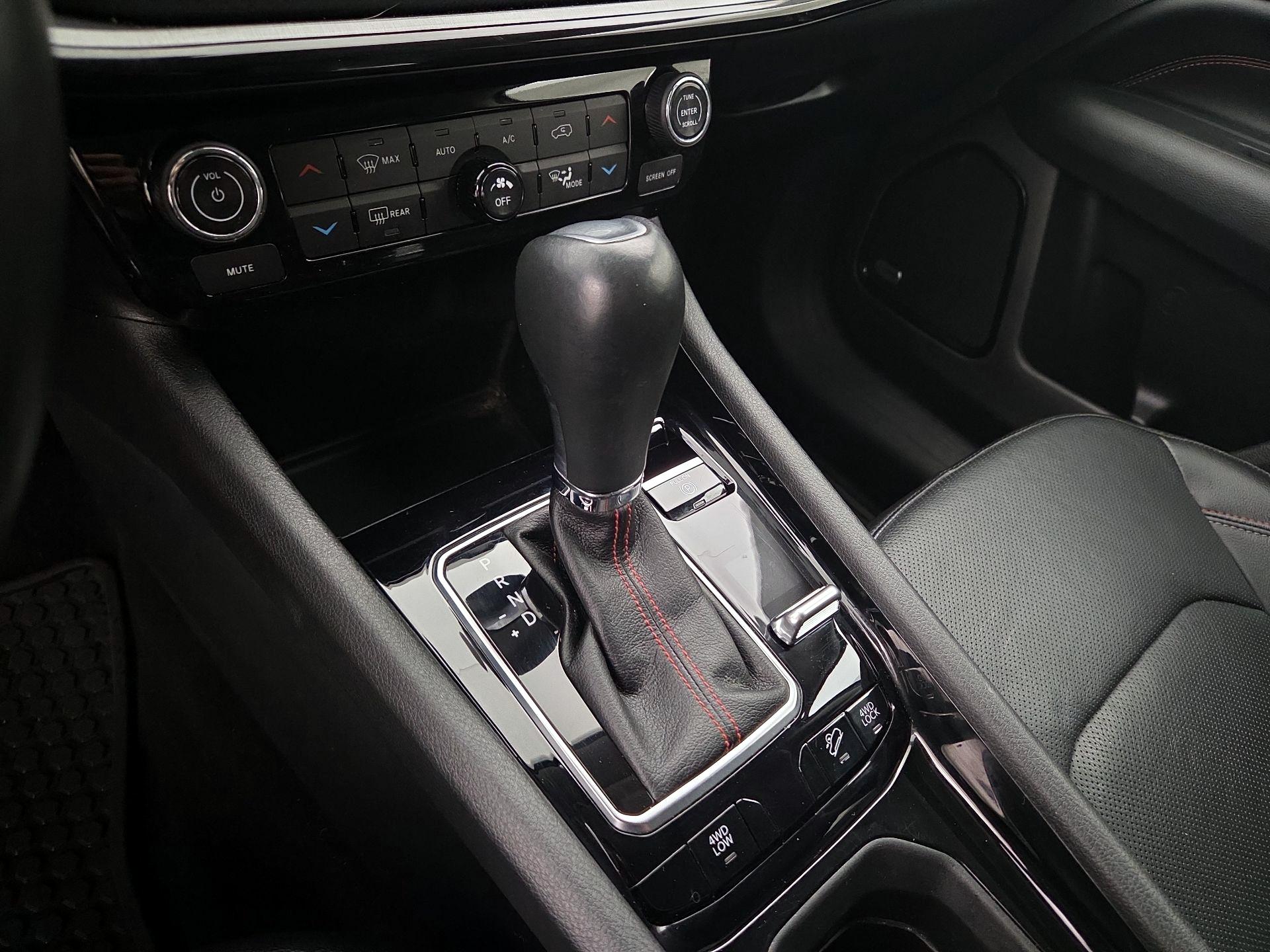 Thumbnail: 2022 Jeep Compass - 17